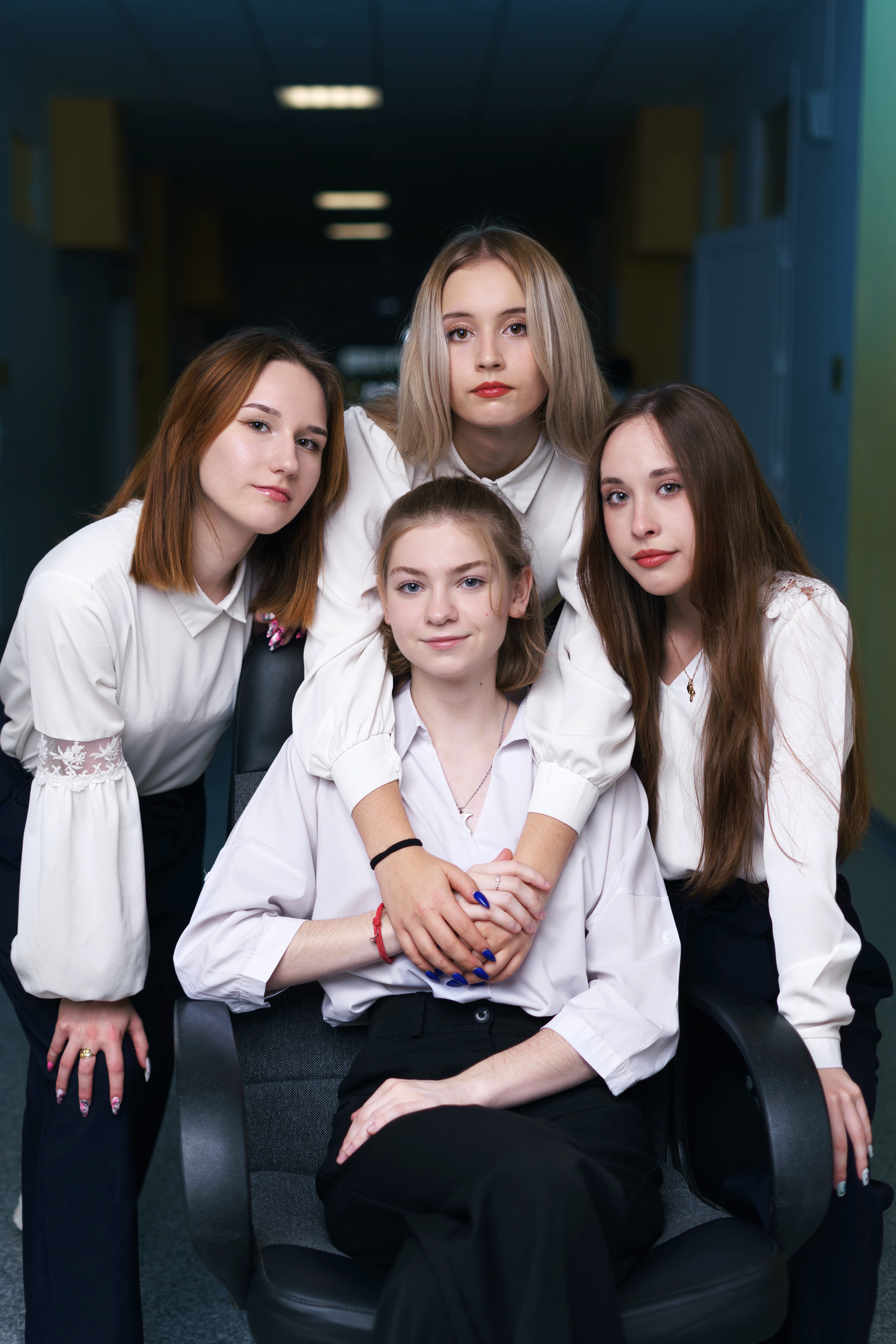 Выпускной альбом  Краснодар 9 Класс. Ваш выпускной альбом в Краснодаре