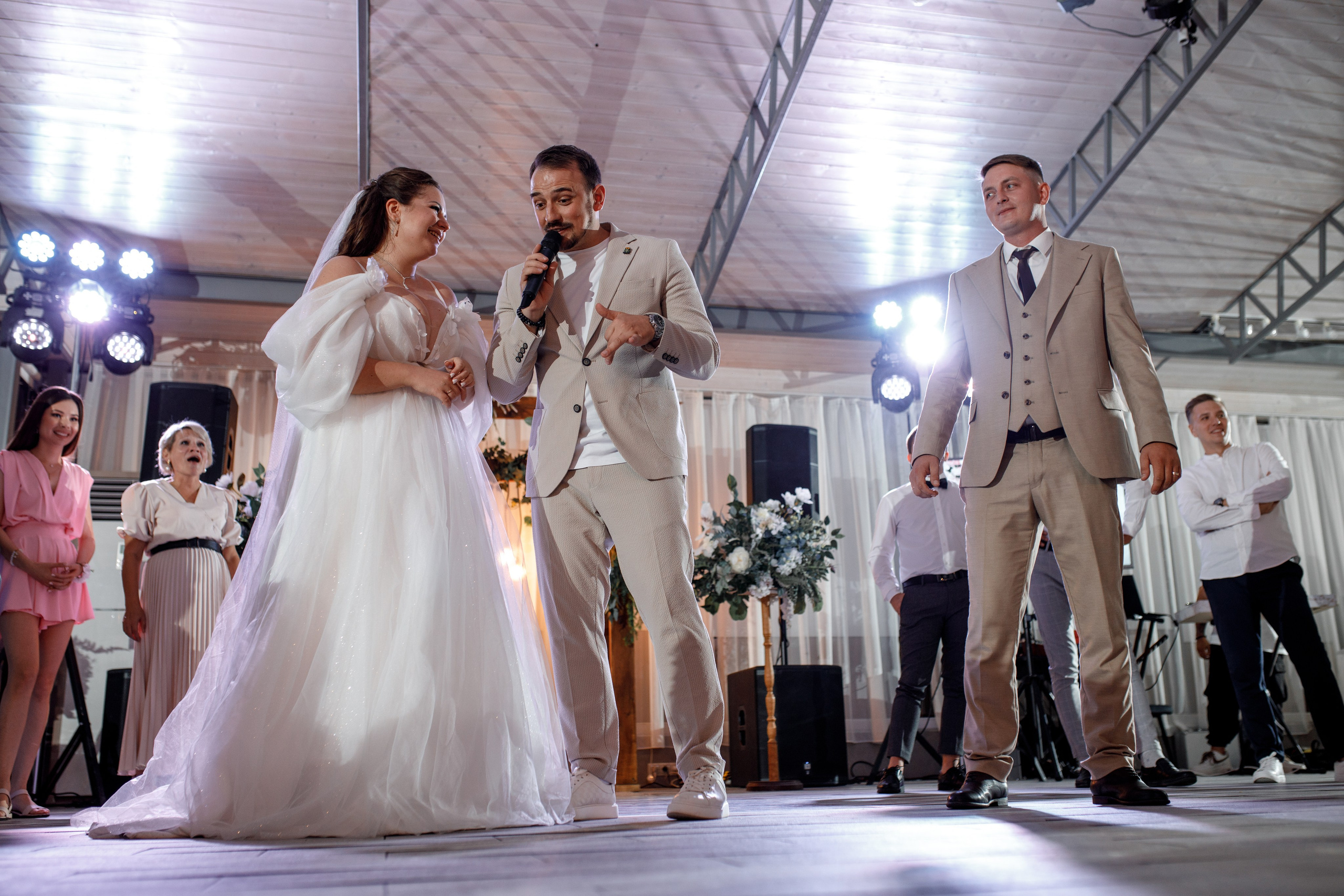 Свадебные съемки. Fashion и контент-фотограф в Москве Антон Попелнуха