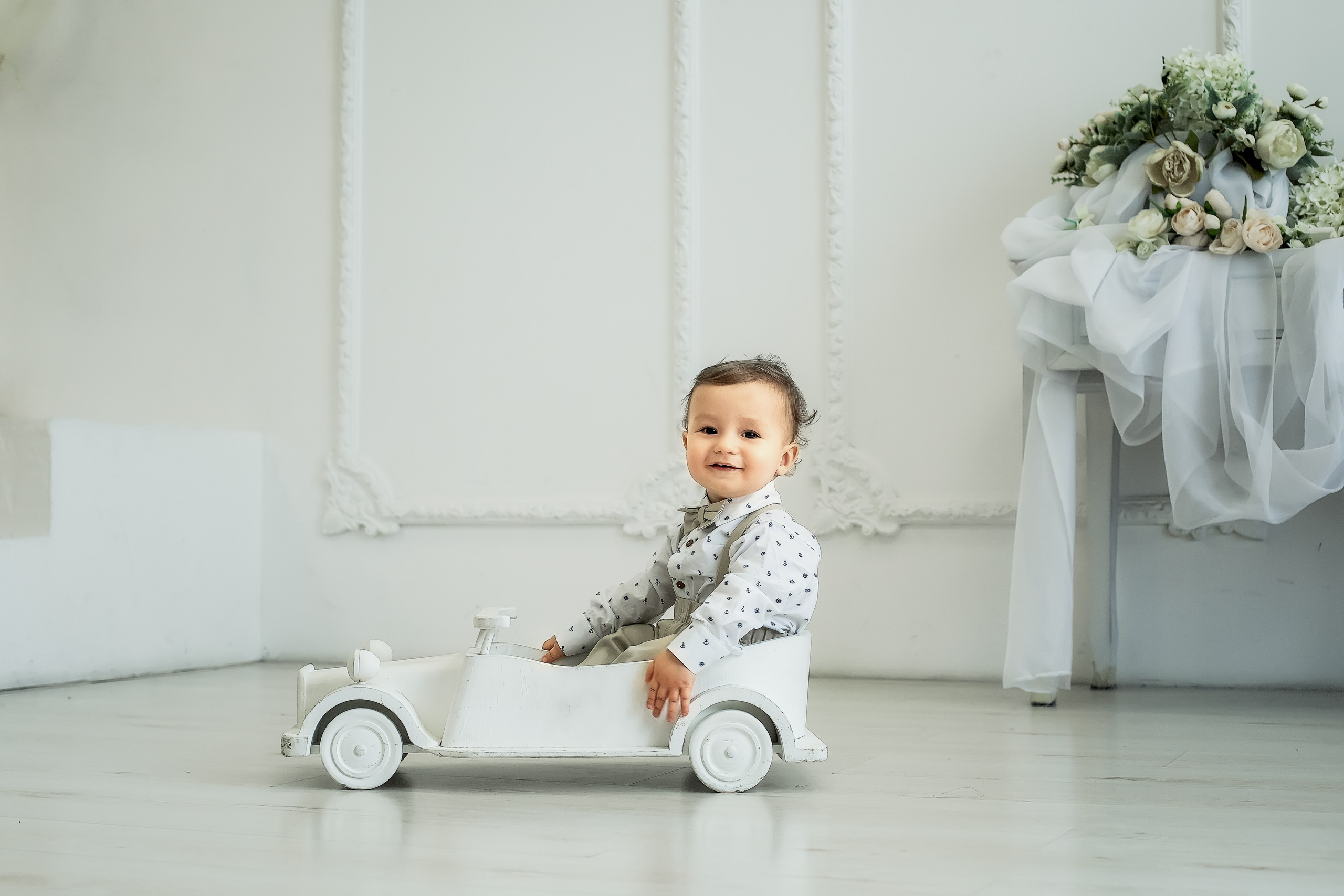 СТУДИЙНЫЕ СЪЕМКИ. ФОТОГРАФ