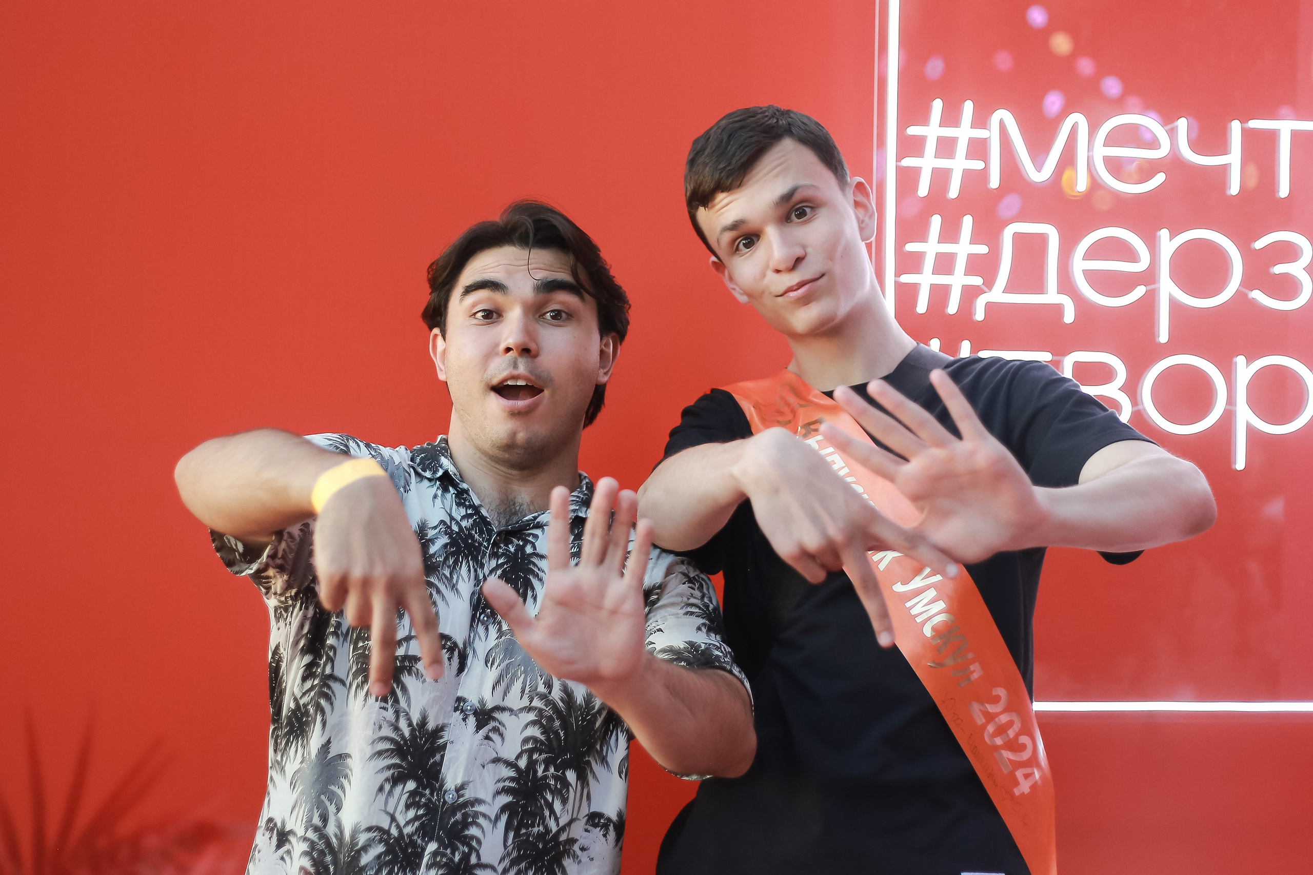 Выпускной УМСКУЛ. Клуб Джипси. Антонина Морозова, профессиональный семейный фотограф видеограф