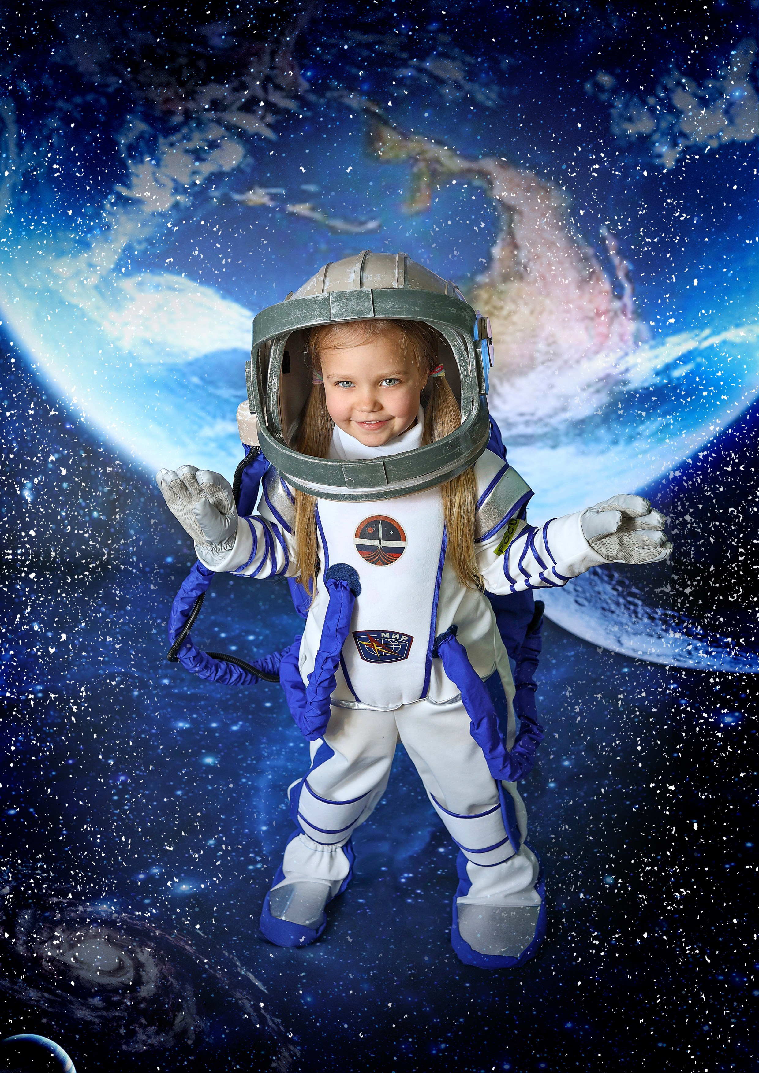 Фотосессия «Новый год в космосе» 2024 год. Фотограф в детский сад Елена Колчева Новокузнецк