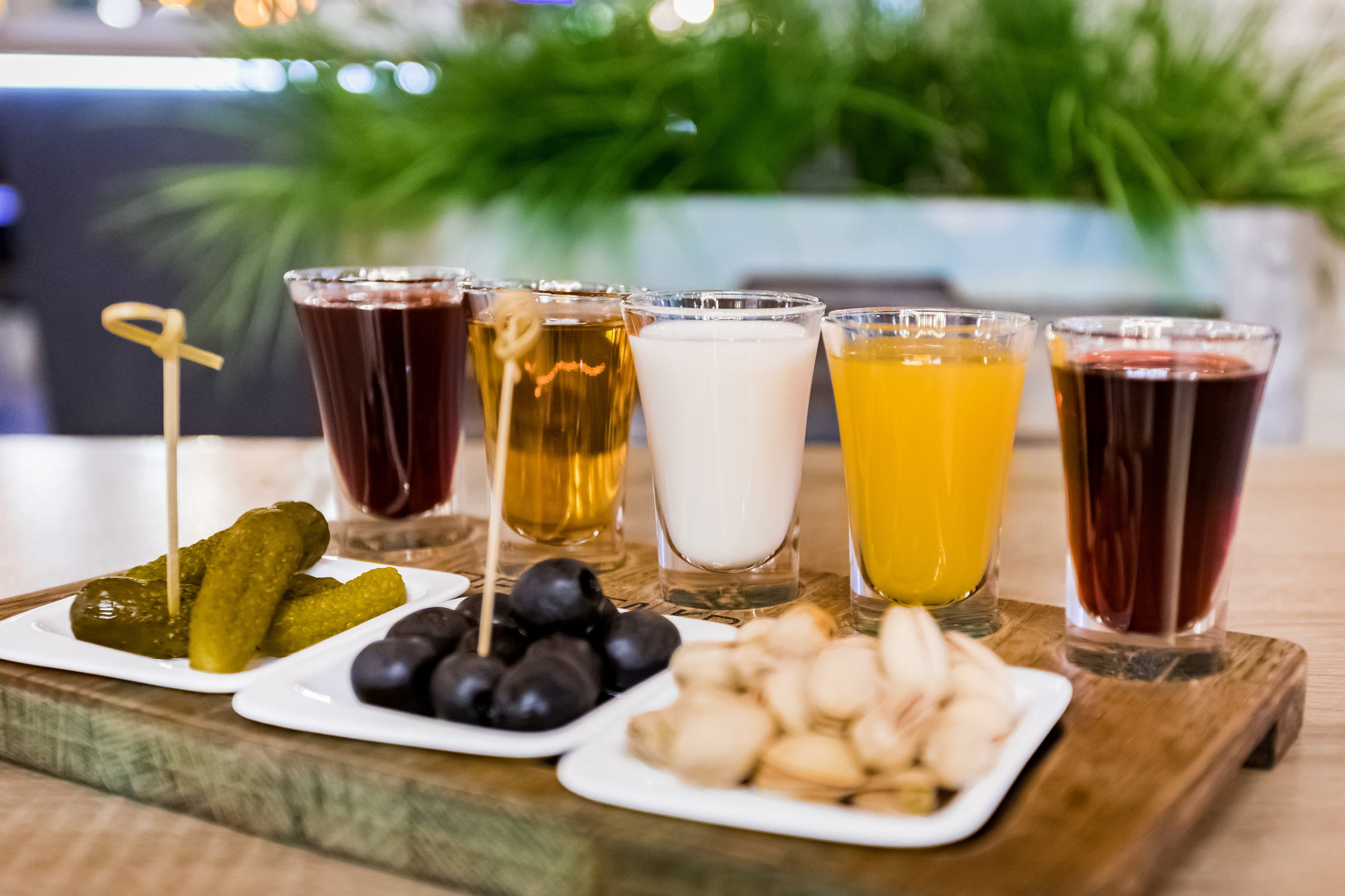 Фотосъемка для бара Дружба крепкая в ТЦ Нора. Интерьеры, Контент, Портреты | Фотограф в Москве Дани Терно