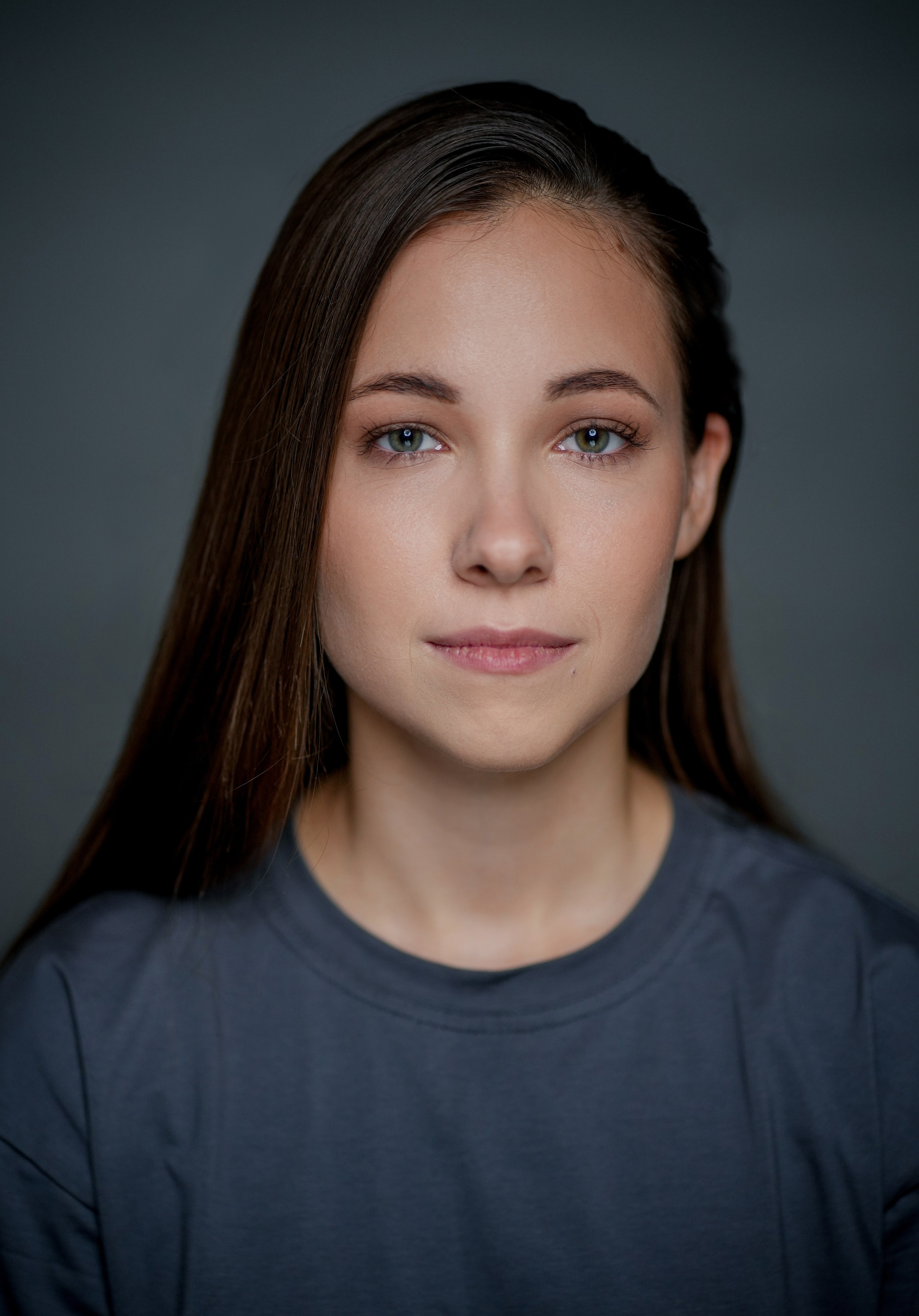 Актриса Анна Соложенцева. Портретная съемка в Москве, студийный фотограф Игорь Фомин