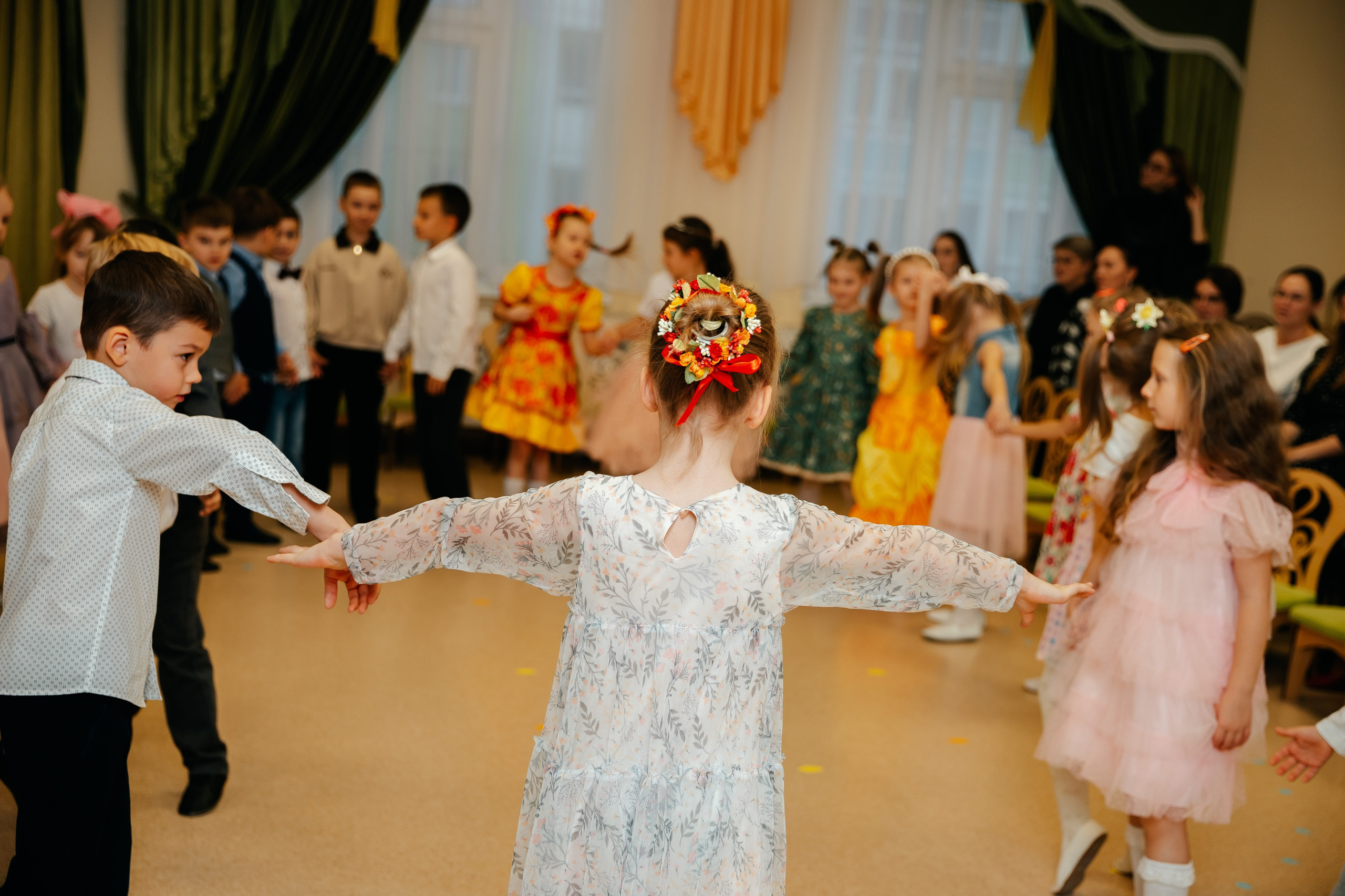 Утренник «Осенний Петербург». Семейный lifestyle фотограф в Санкт-Петербурге Людмила Пахомова