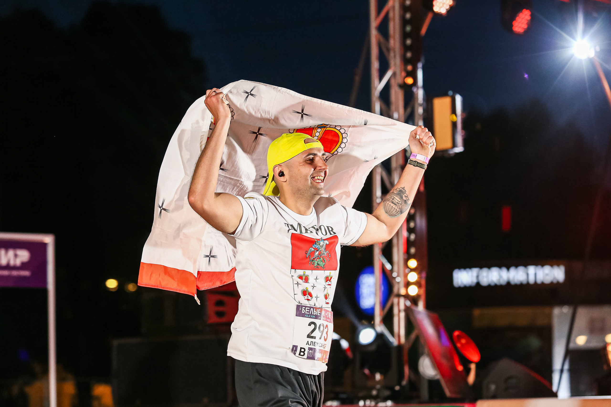 Марафон Белые Ночи 2023. Сергей Гусев — спортивная фотография, виртуальные туры, 3д панорамы