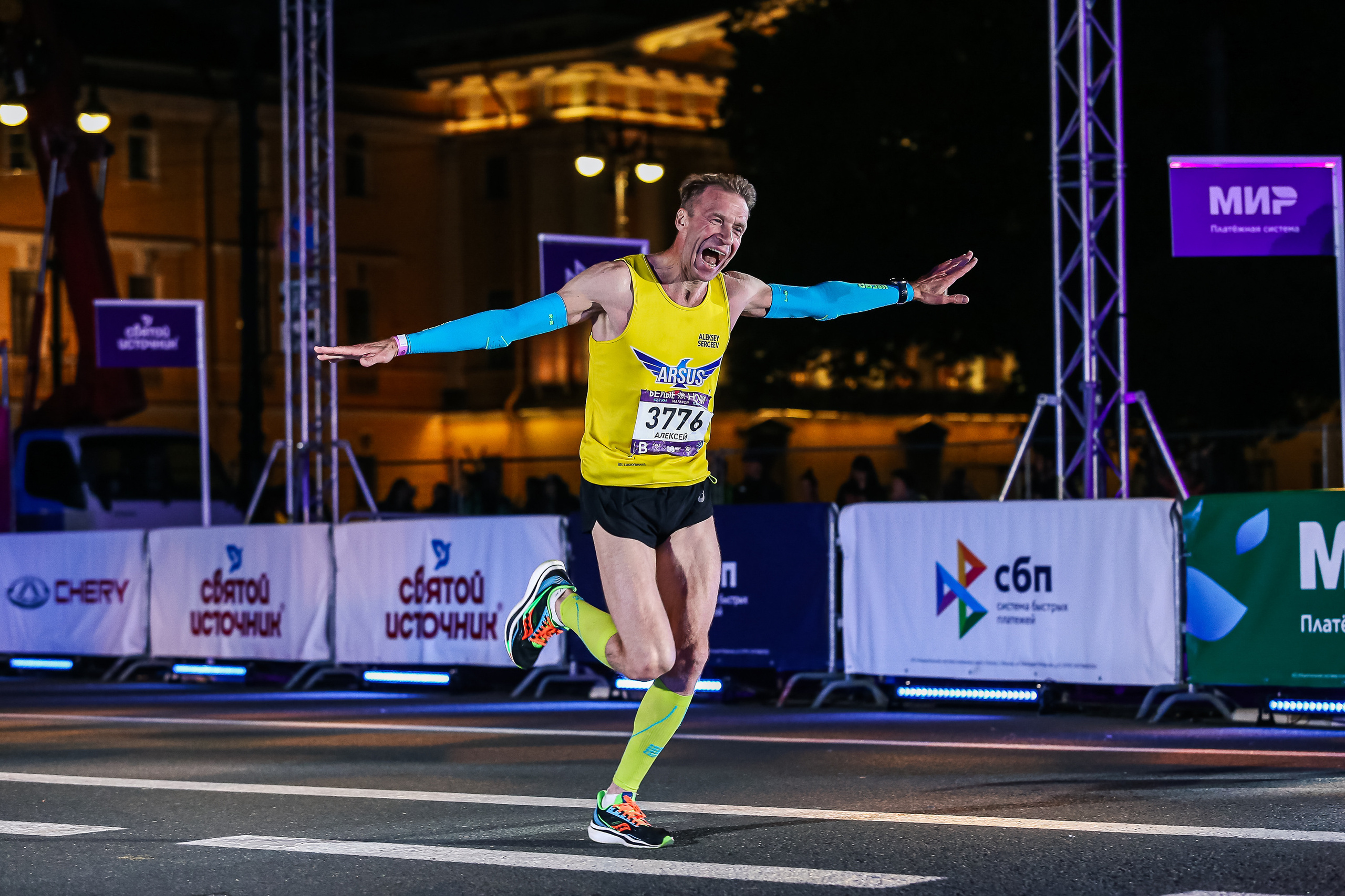 Марафон Белые Ночи 2023. Сергей Гусев — спортивная фотография, виртуальные туры, 3д панорамы