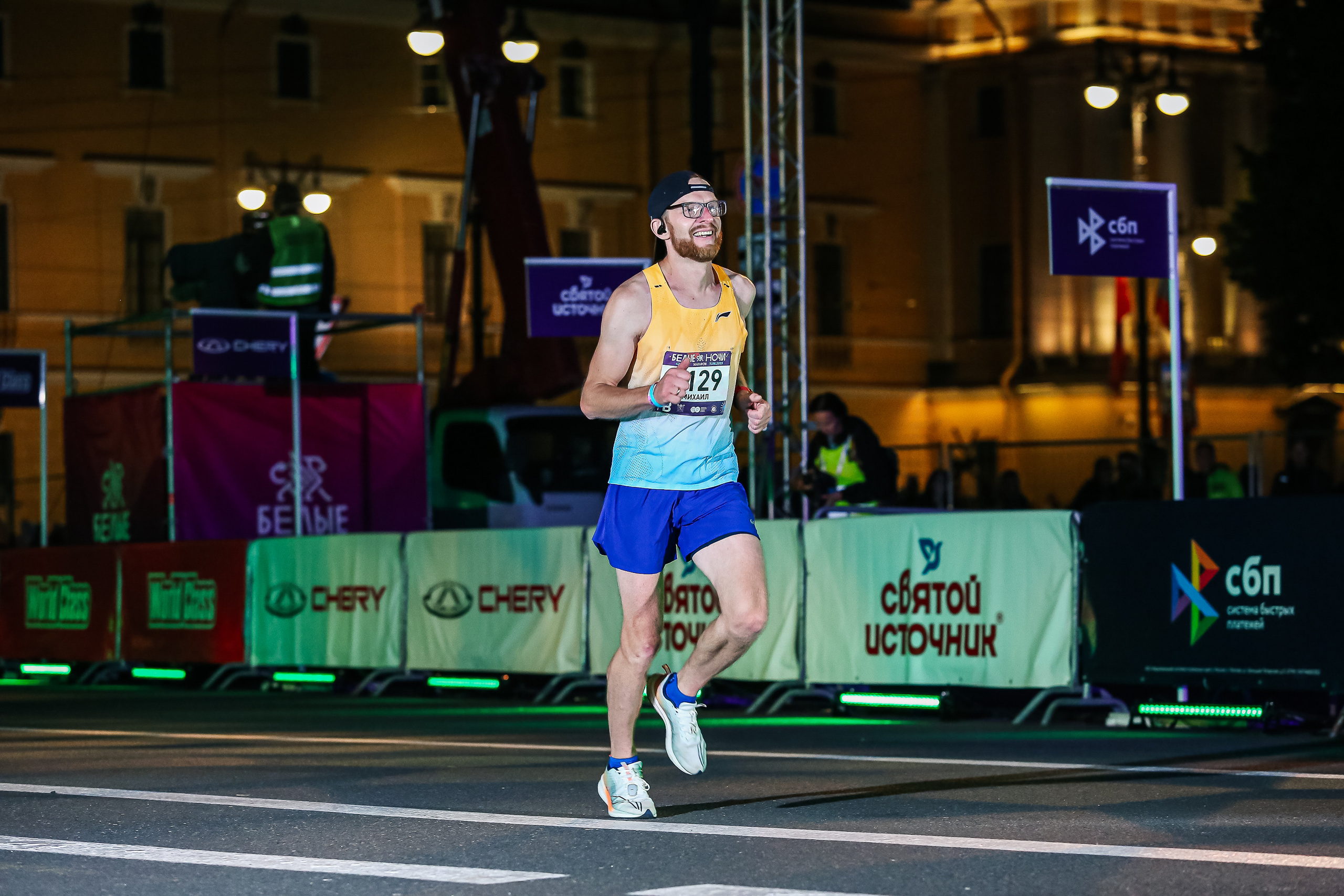 Марафон Белые Ночи 2023. Сергей Гусев — спортивная фотография, виртуальные туры, 3д панорамы