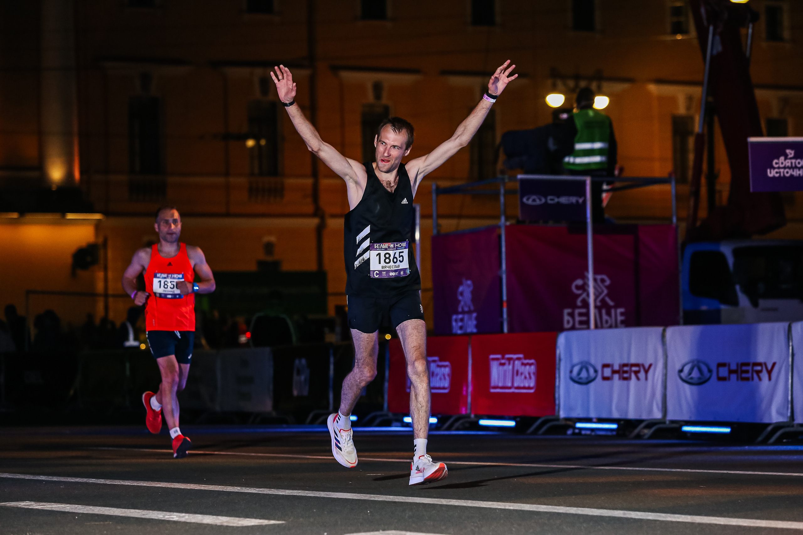 Марафон Белые Ночи 2023. Сергей Гусев — спортивная фотография, виртуальные туры, 3д панорамы