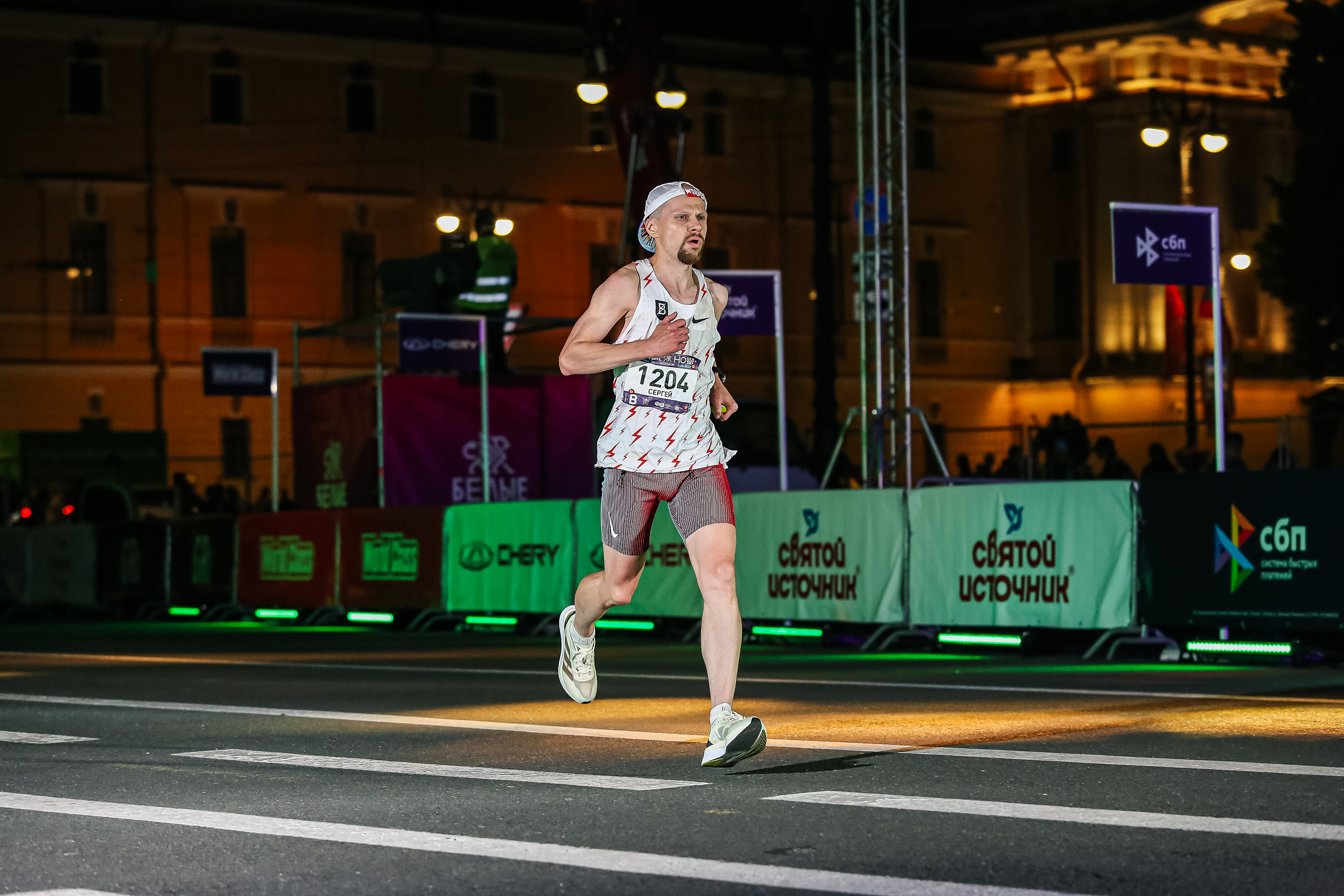 Марафон Белые Ночи 2023. Сергей Гусев — спортивная фотография, виртуальные туры, 3д панорамы