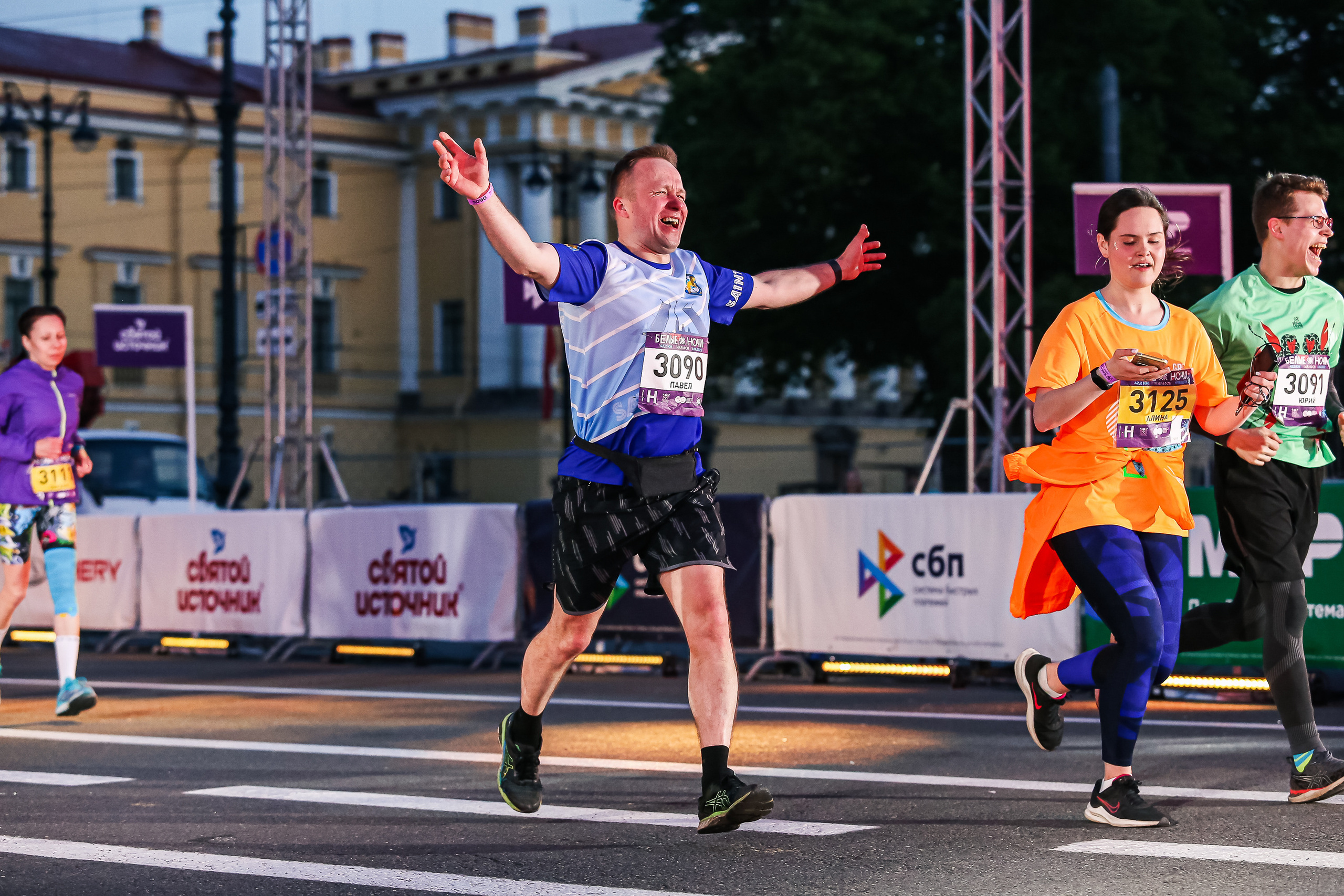 Марафон Белые Ночи 2023. Сергей Гусев — спортивная фотография, виртуальные туры, 3д панорамы