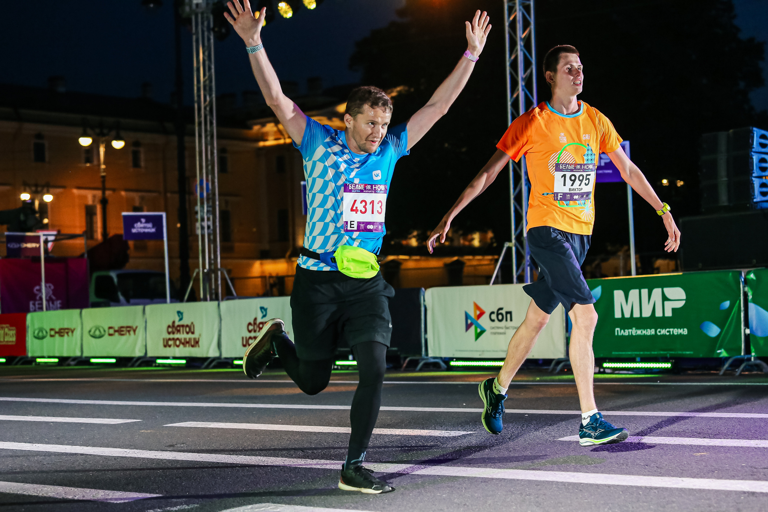 Марафон Белые Ночи 2023. Сергей Гусев — спортивная фотография, виртуальные туры, 3д панорамы