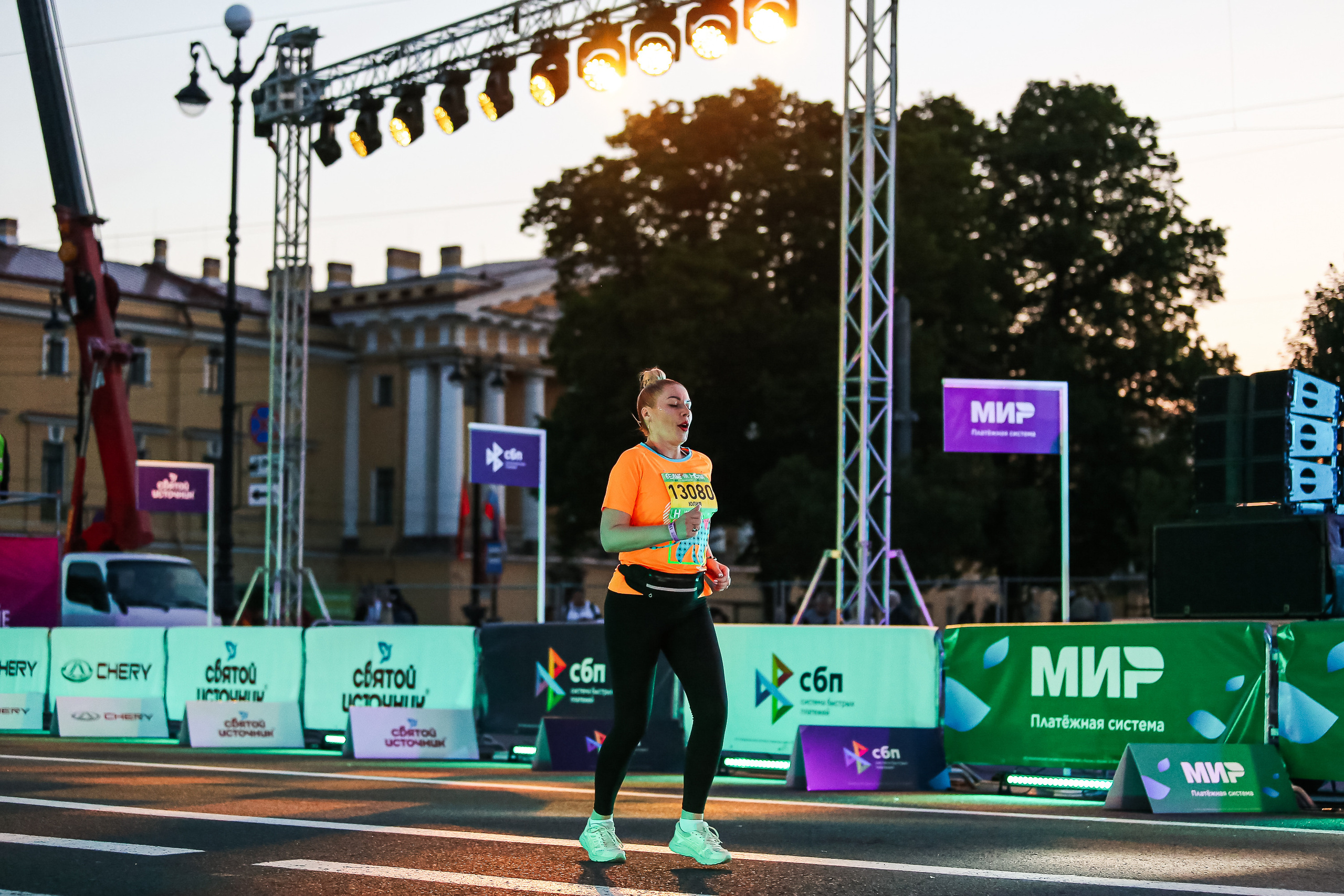 Марафон Белые Ночи 2023. Сергей Гусев — спортивная фотография, виртуальные туры, 3д панорамы