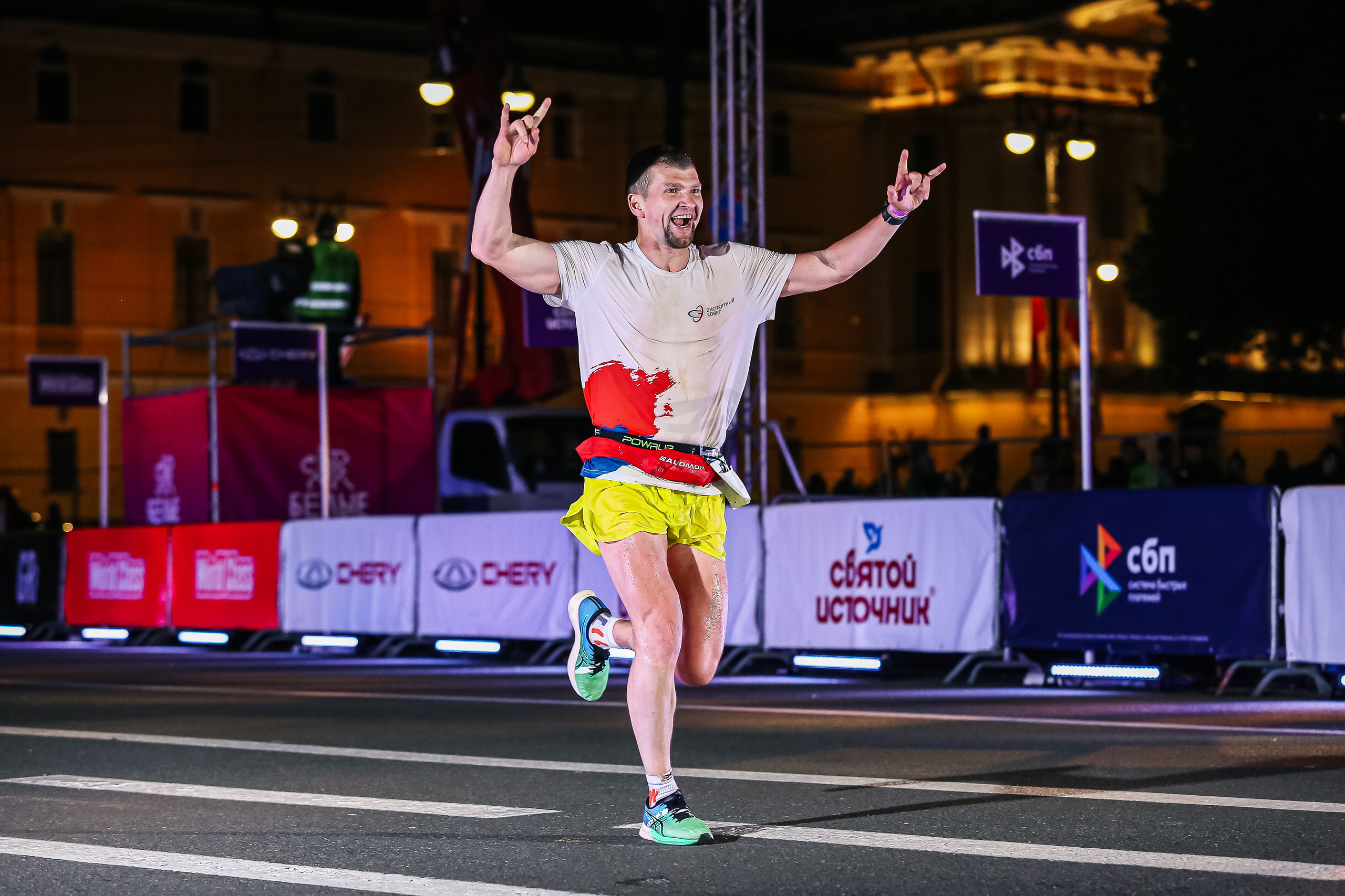 Марафон Белые Ночи 2023. Сергей Гусев — спортивная фотография, виртуальные туры, 3д панорамы