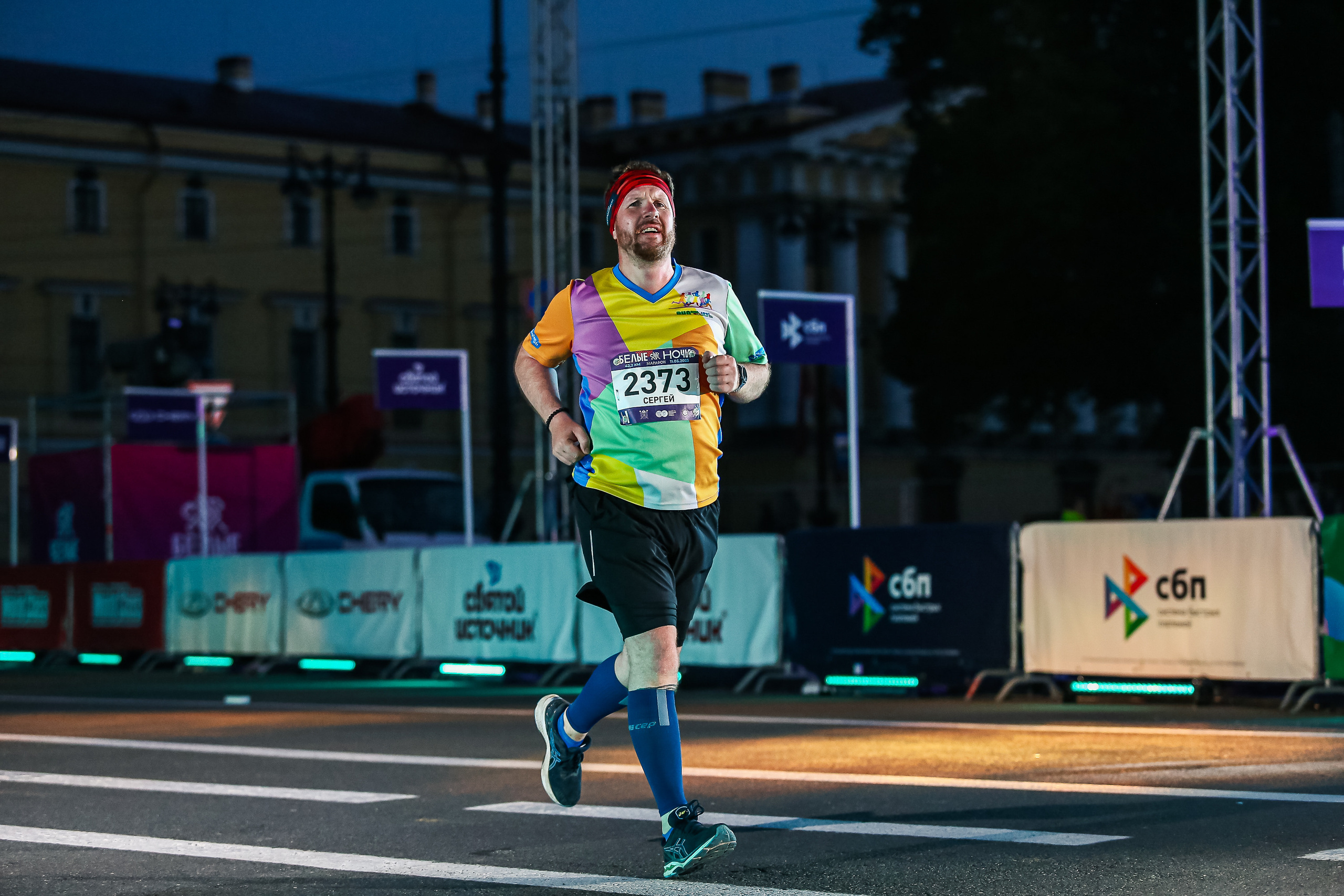 Марафон Белые Ночи 2023. Сергей Гусев — спортивная фотография, виртуальные туры, 3д панорамы