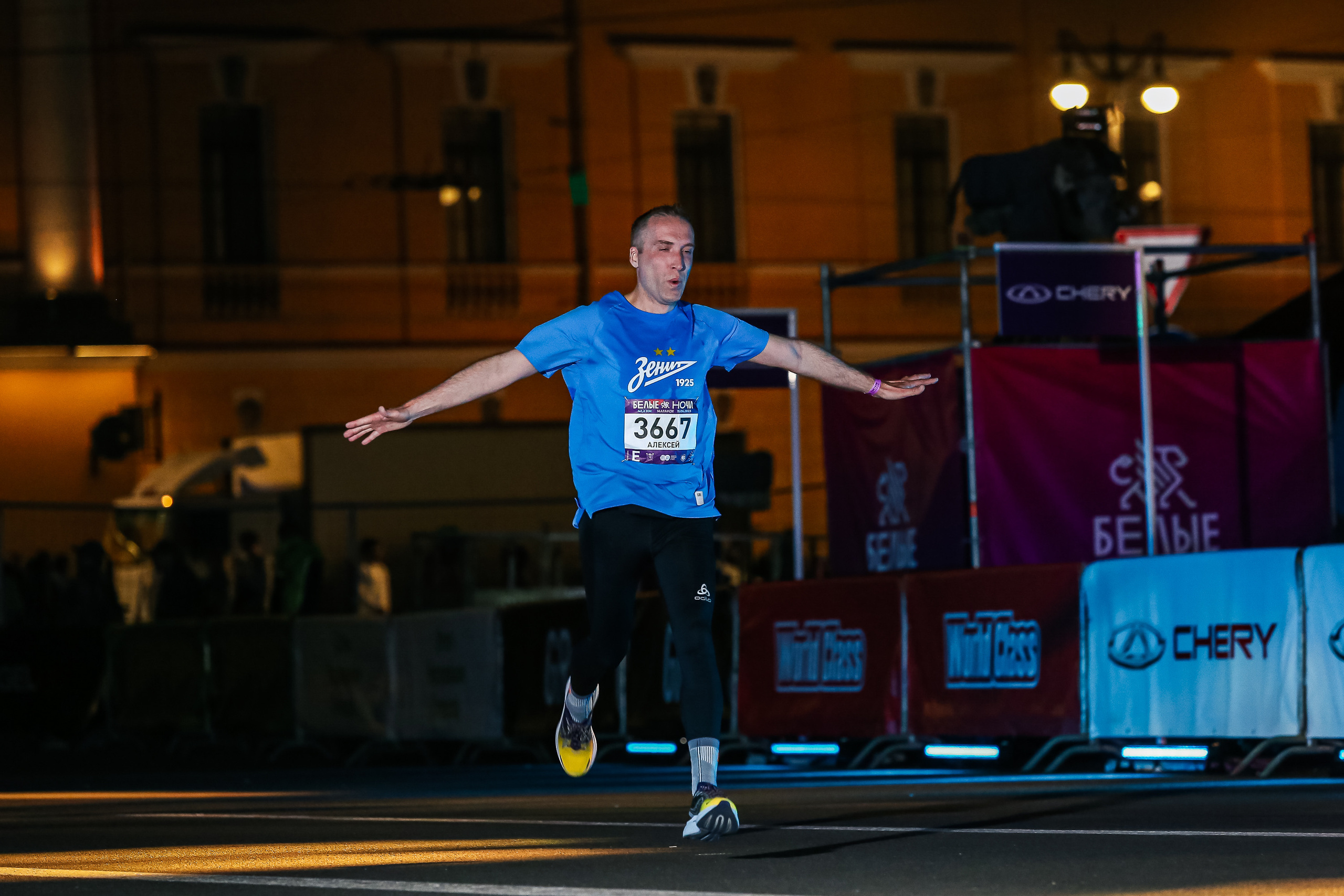 Марафон Белые Ночи 2023. Сергей Гусев — спортивная фотография, виртуальные туры, 3д панорамы