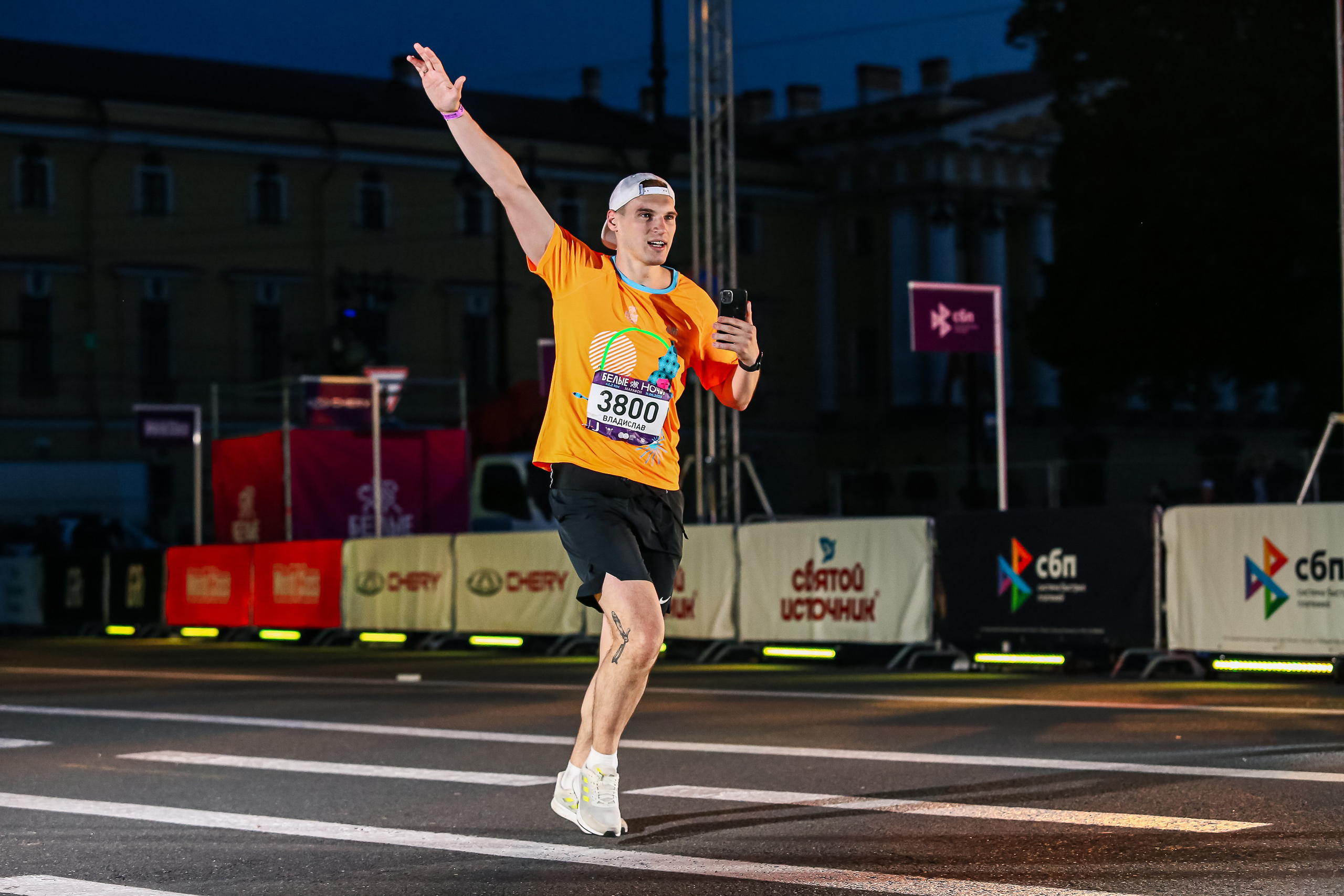 Марафон Белые Ночи 2023. Сергей Гусев — спортивная фотография, виртуальные туры, 3д панорамы
