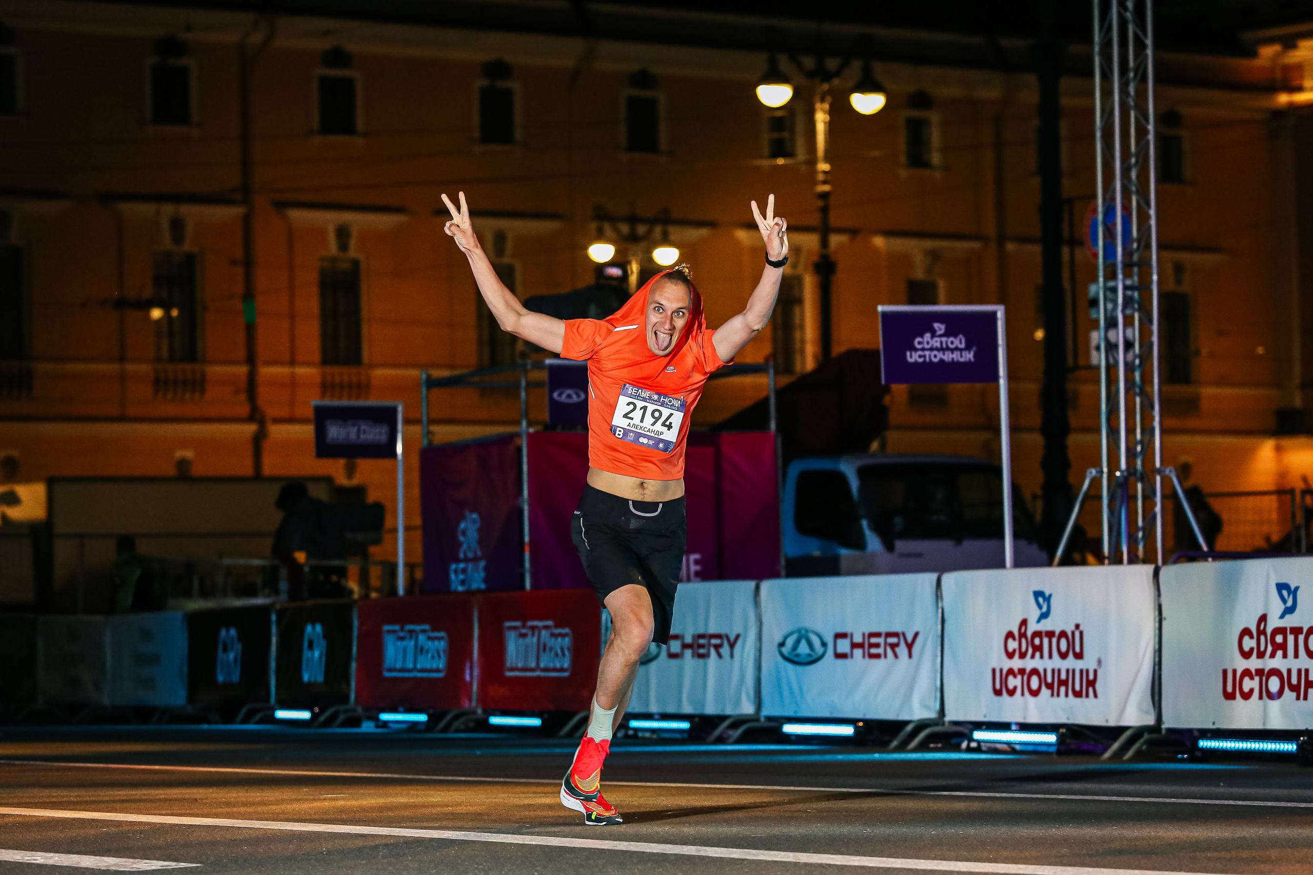 Марафон Белые Ночи 2023. Сергей Гусев — спортивная фотография, виртуальные туры, 3д панорамы