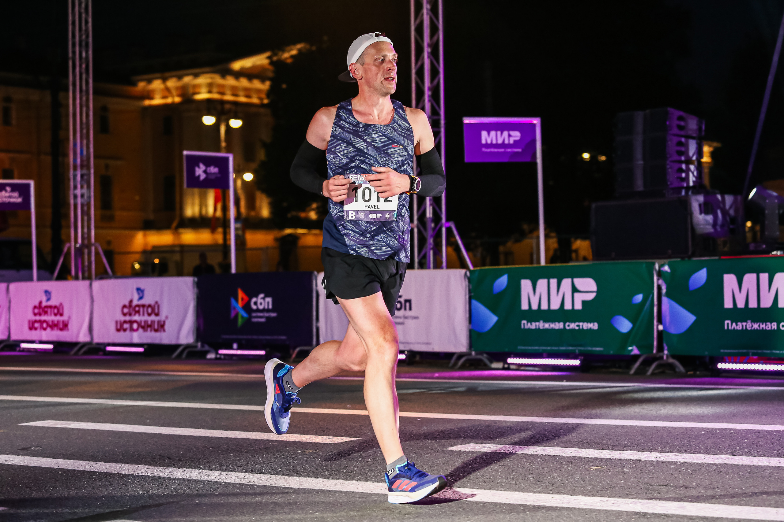 Марафон Белые Ночи 2023. Сергей Гусев — спортивная фотография, виртуальные туры, 3д панорамы