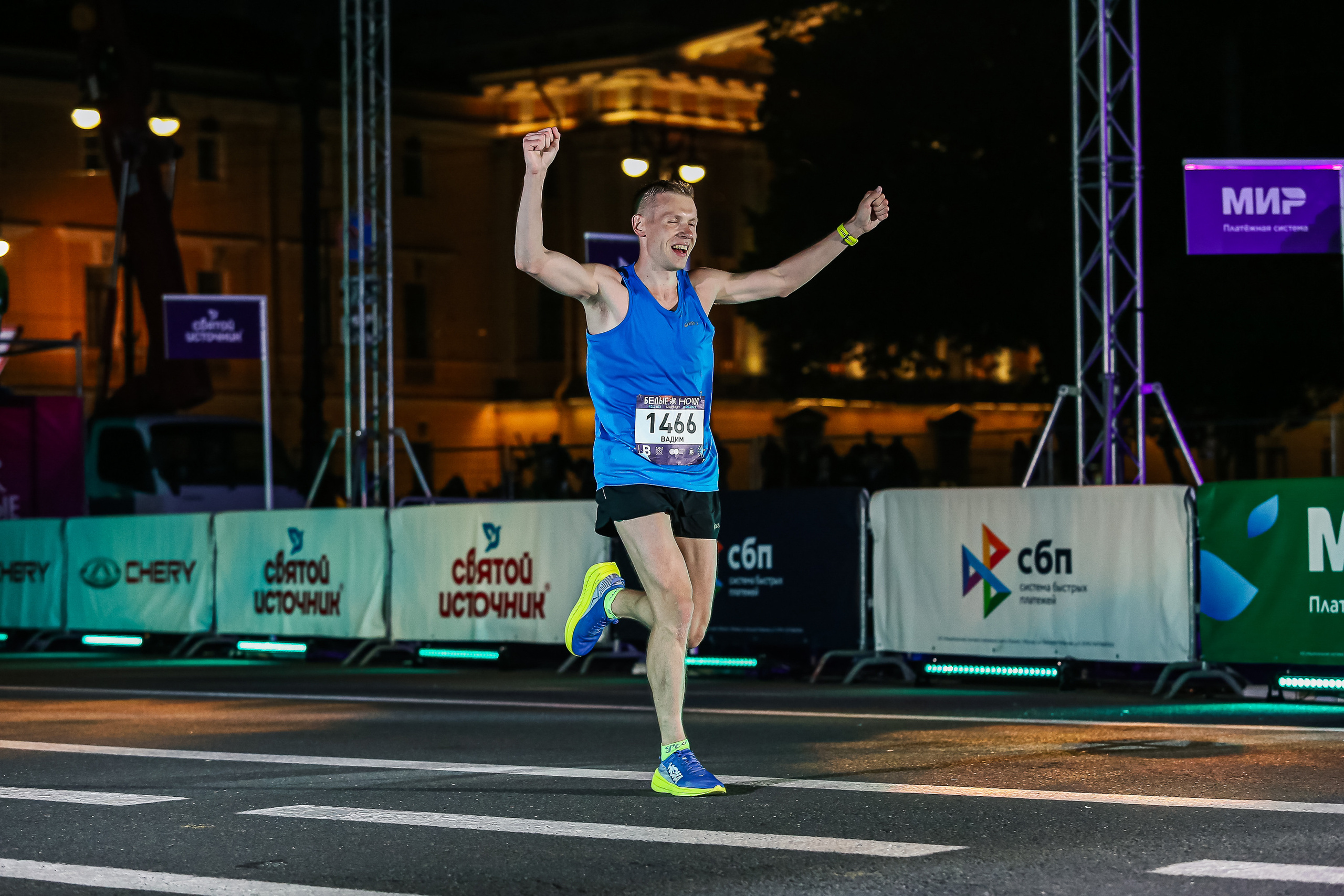 Марафон Белые Ночи 2023. Сергей Гусев — спортивная фотография, виртуальные туры, 3д панорамы