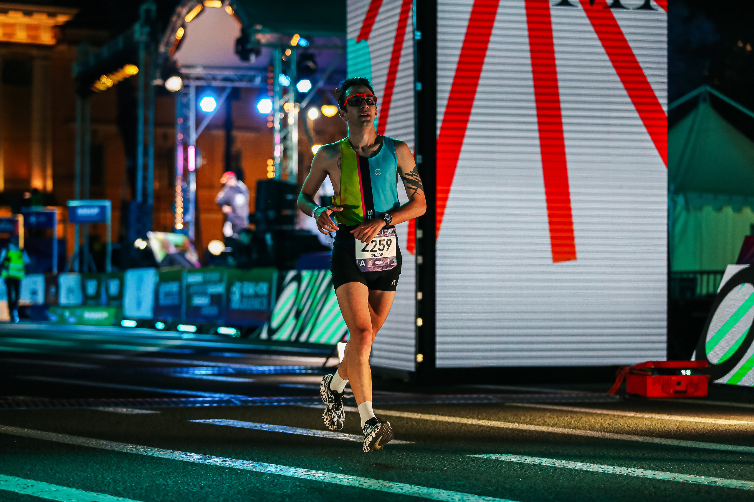 Марафон Белые Ночи 2023. Сергей Гусев — спортивная фотография, виртуальные туры, 3д панорамы