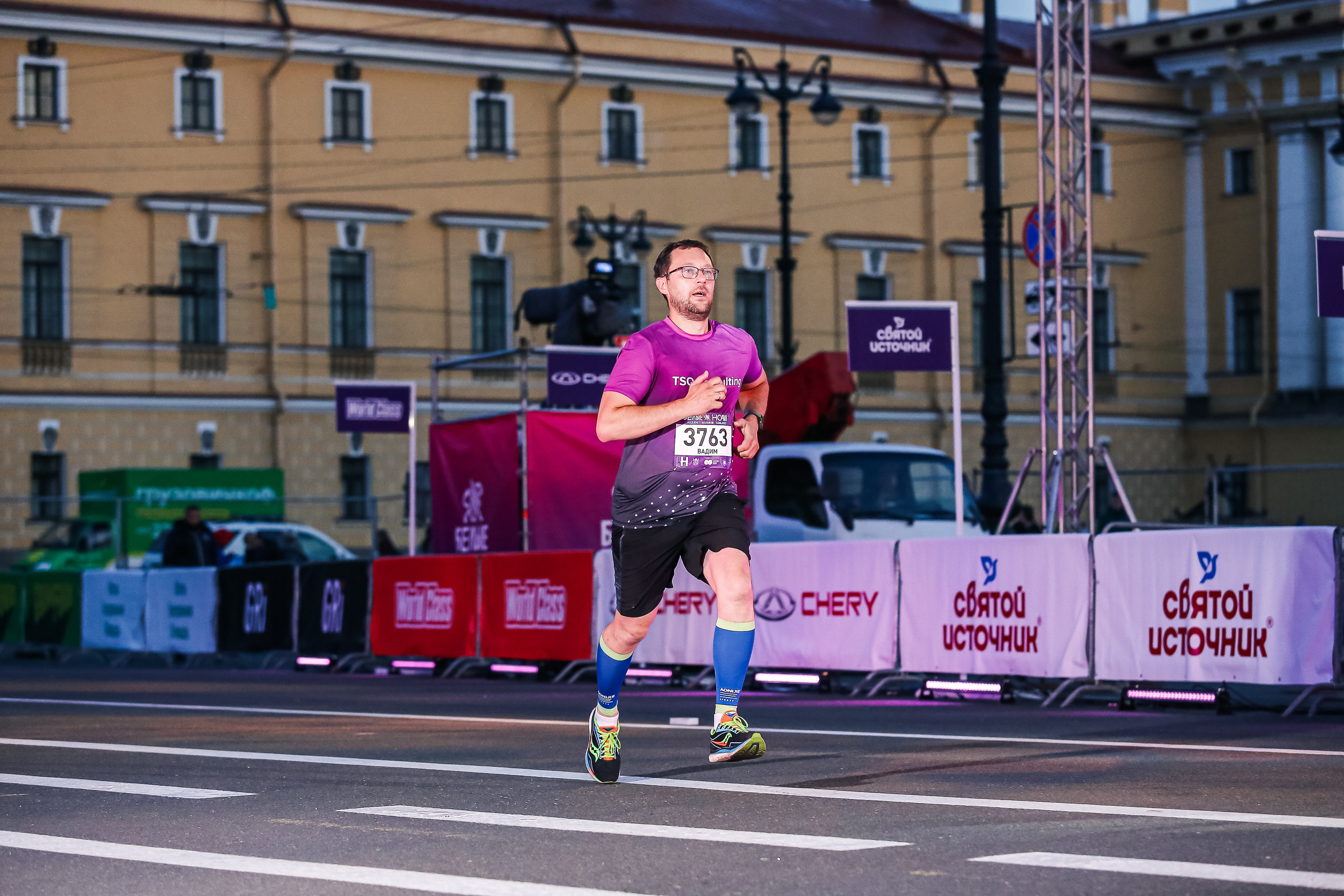 Марафон Белые Ночи 2023. Сергей Гусев — спортивная фотография, виртуальные туры, 3д панорамы