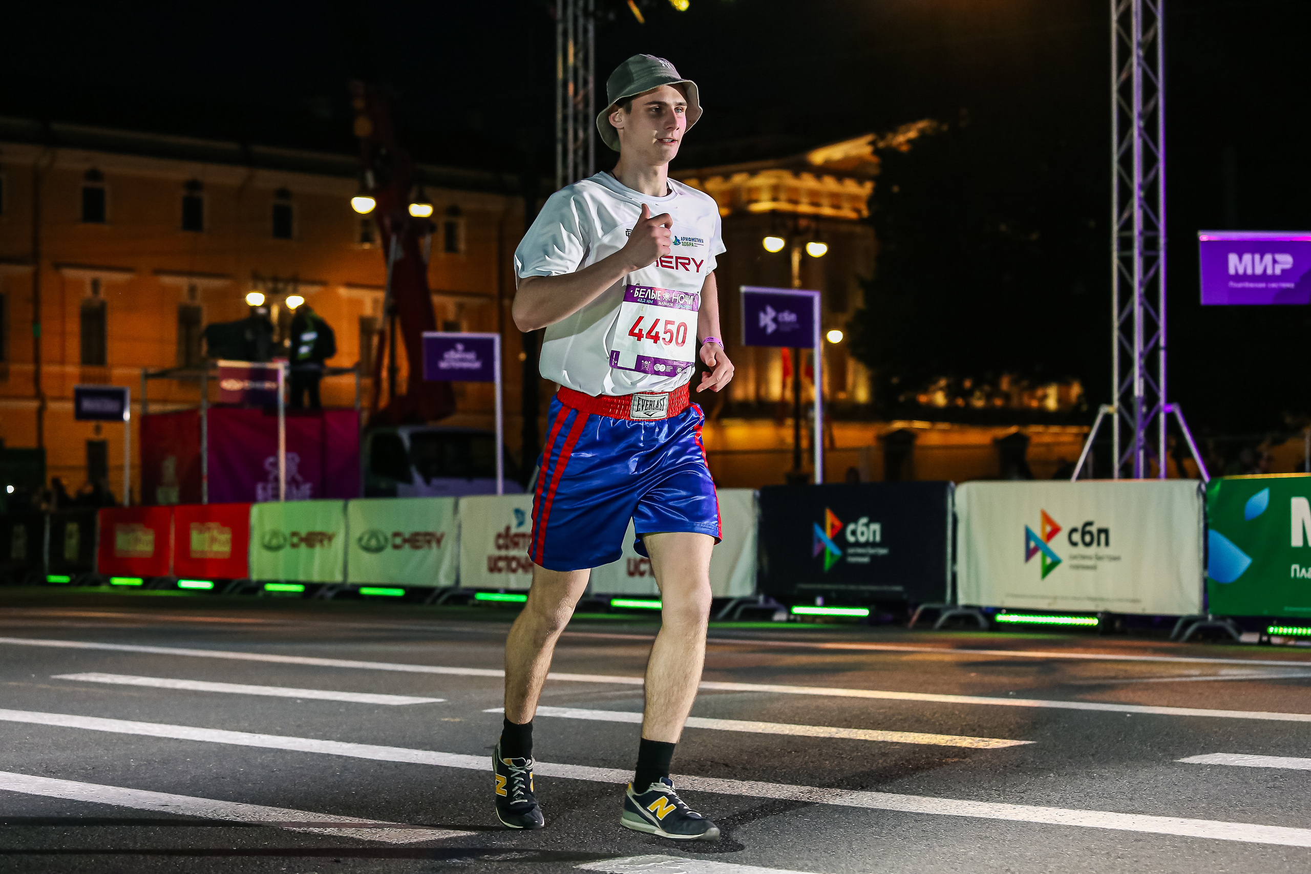 Марафон Белые Ночи 2023. Сергей Гусев — спортивная фотография, виртуальные туры, 3д панорамы