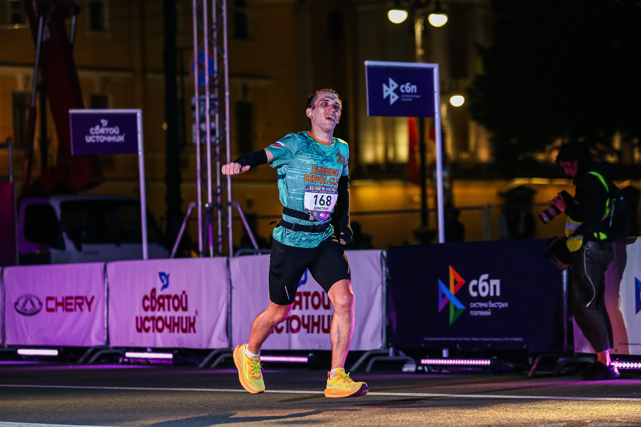 Марафон Белые Ночи 2023. Сергей Гусев — спортивная фотография, виртуальные туры, 3д панорамы