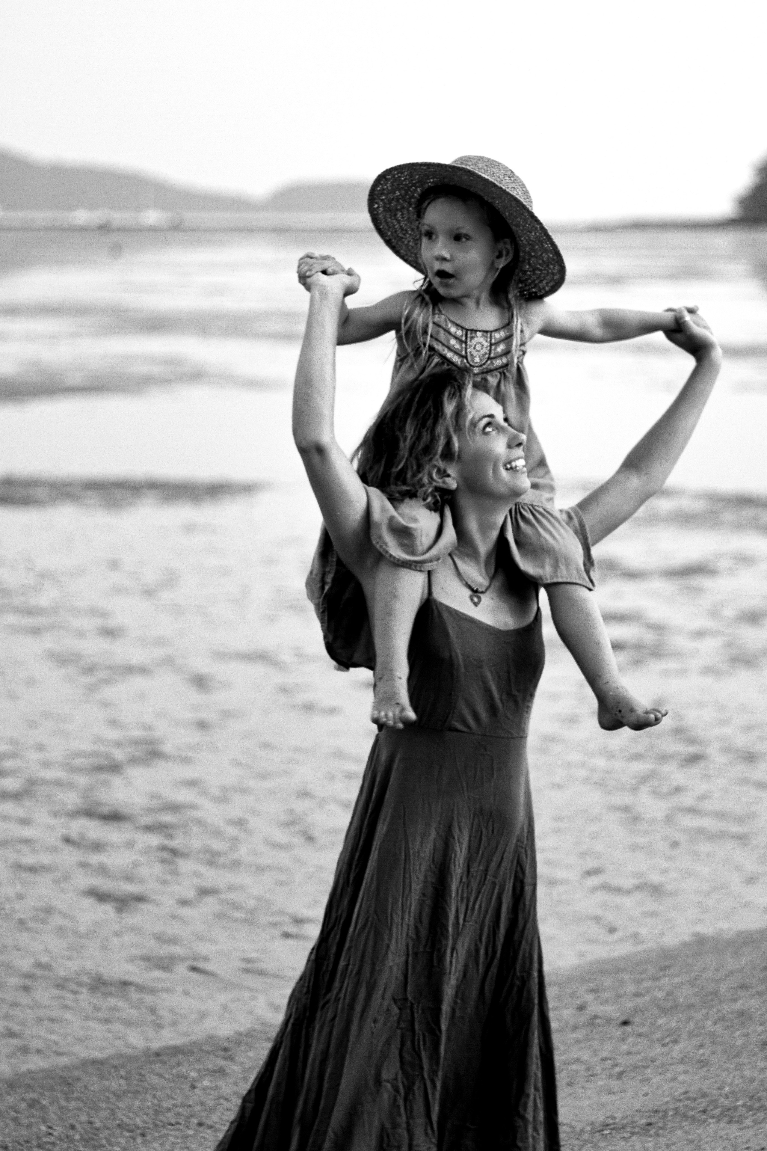 Вечерняя прогулка по пляжу с Джерри. Портретный фотограф Санкт-Петербург