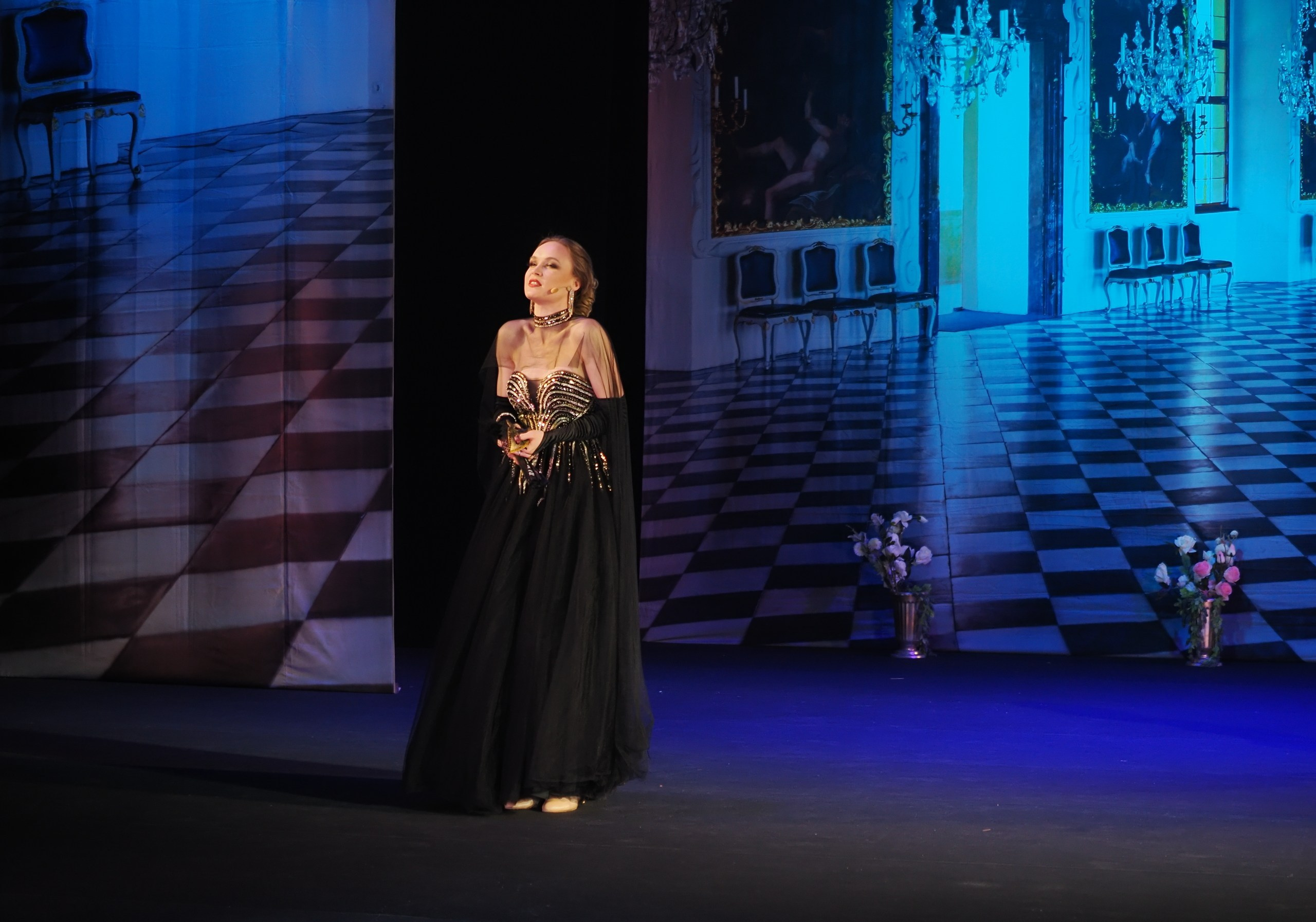 «БУФФ-ПАРАДИЗ» Летучая мышь (в Нск). Портретный и спортивный фотограф в Новосибирске и Твери Кононов Алексей