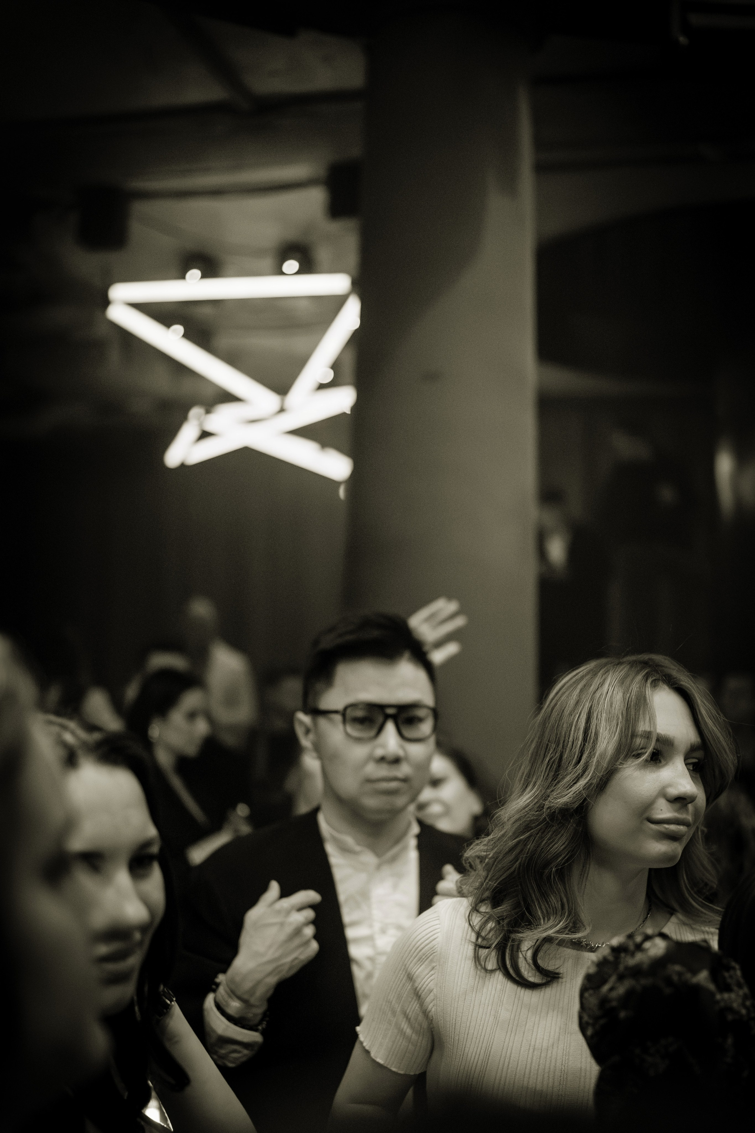 Вечеринка OSNOVATELI.LIVE репортажный фотограф Саша Дружинина. Репортажный фотограф в Москве Саша Дружинина