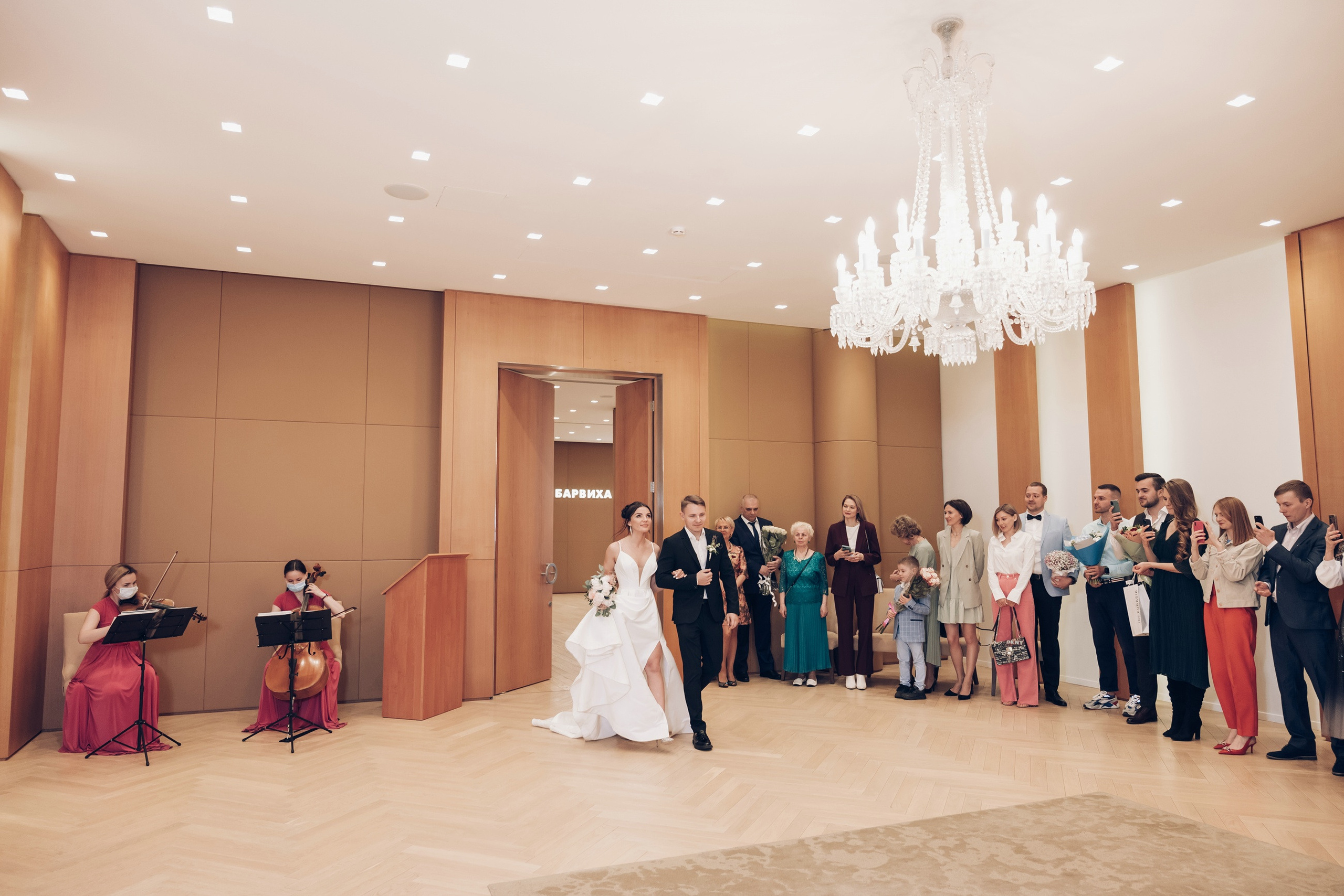 Свадебная фотосессия в отеле Barvikha Hotel & SPA. Свадебный и семейный фотограф в Москве Светлана Зоткина