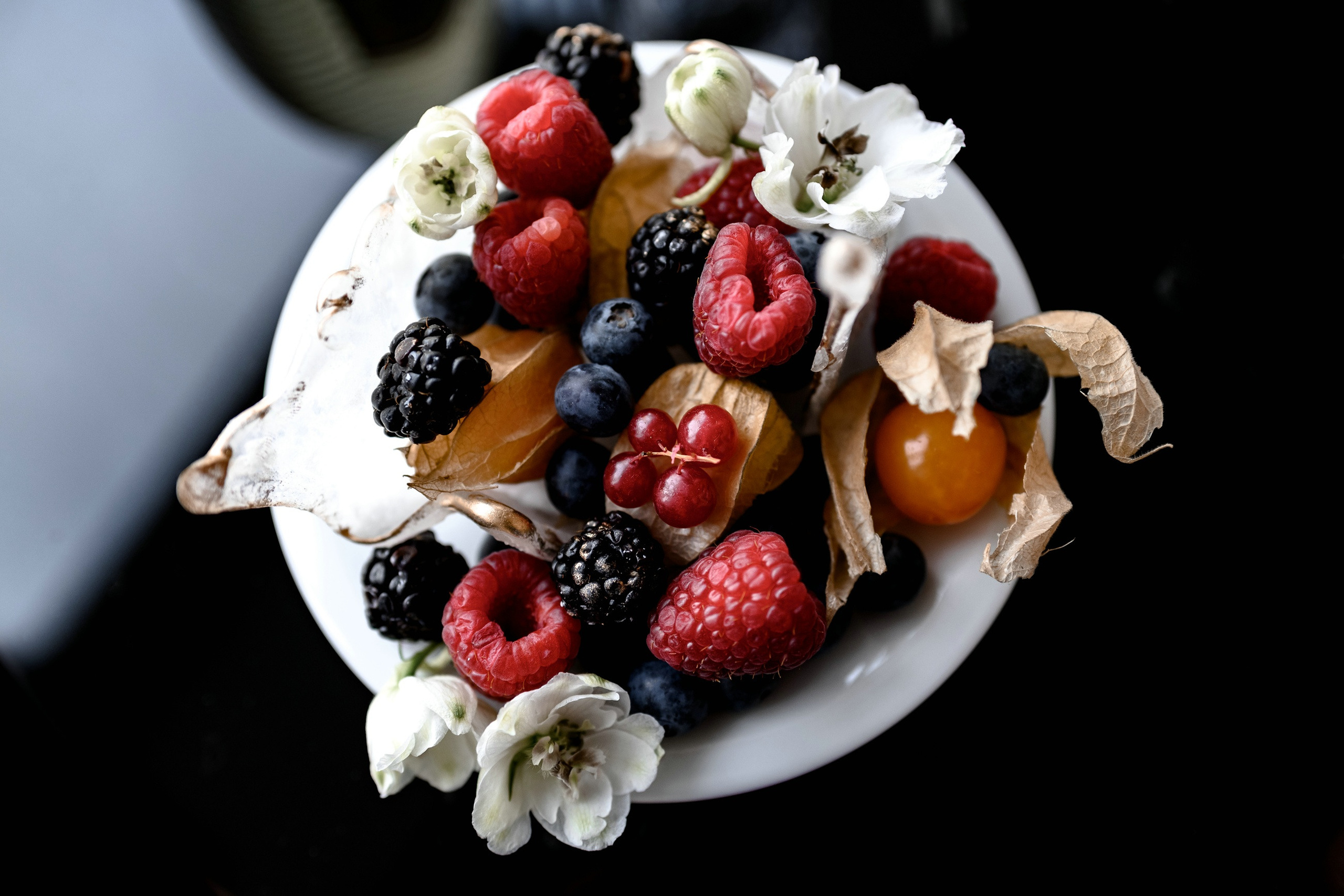 Стильная свадебная фотосессия в отеле Lotte Plaza. Свадебный и семейный фотограф в Москве Светлана Зоткина