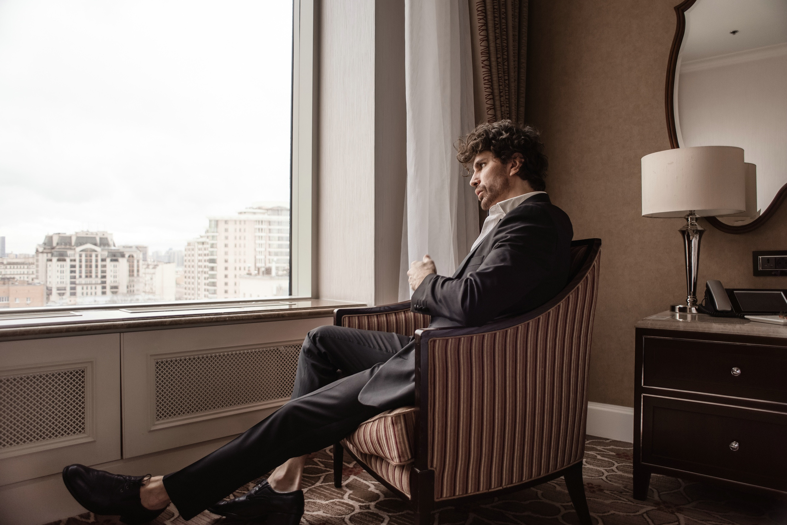 Стильная свадебная фотосессия в отеле Lotte Plaza. Свадебный и семейный фотограф в Москве Светлана Зоткина