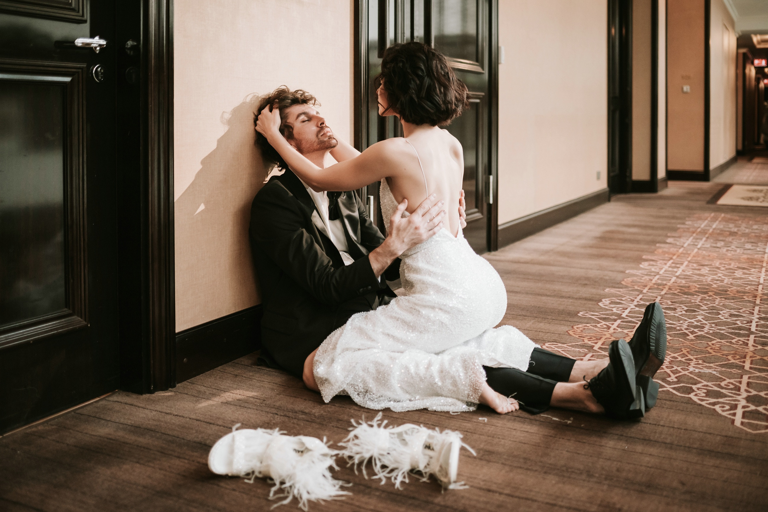 Стильная свадебная фотосессия в отеле Lotte Plaza. Свадебный и семейный фотограф в Москве Светлана Зоткина