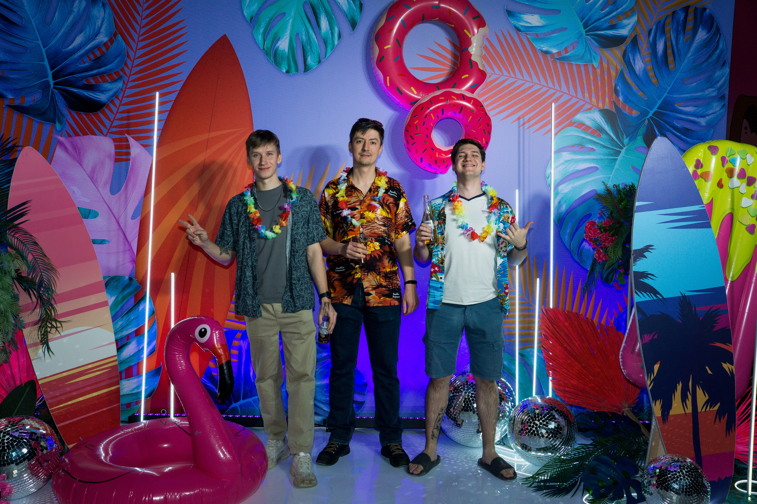 МТС корпоратив Гавайская вечеринка. Фотограф