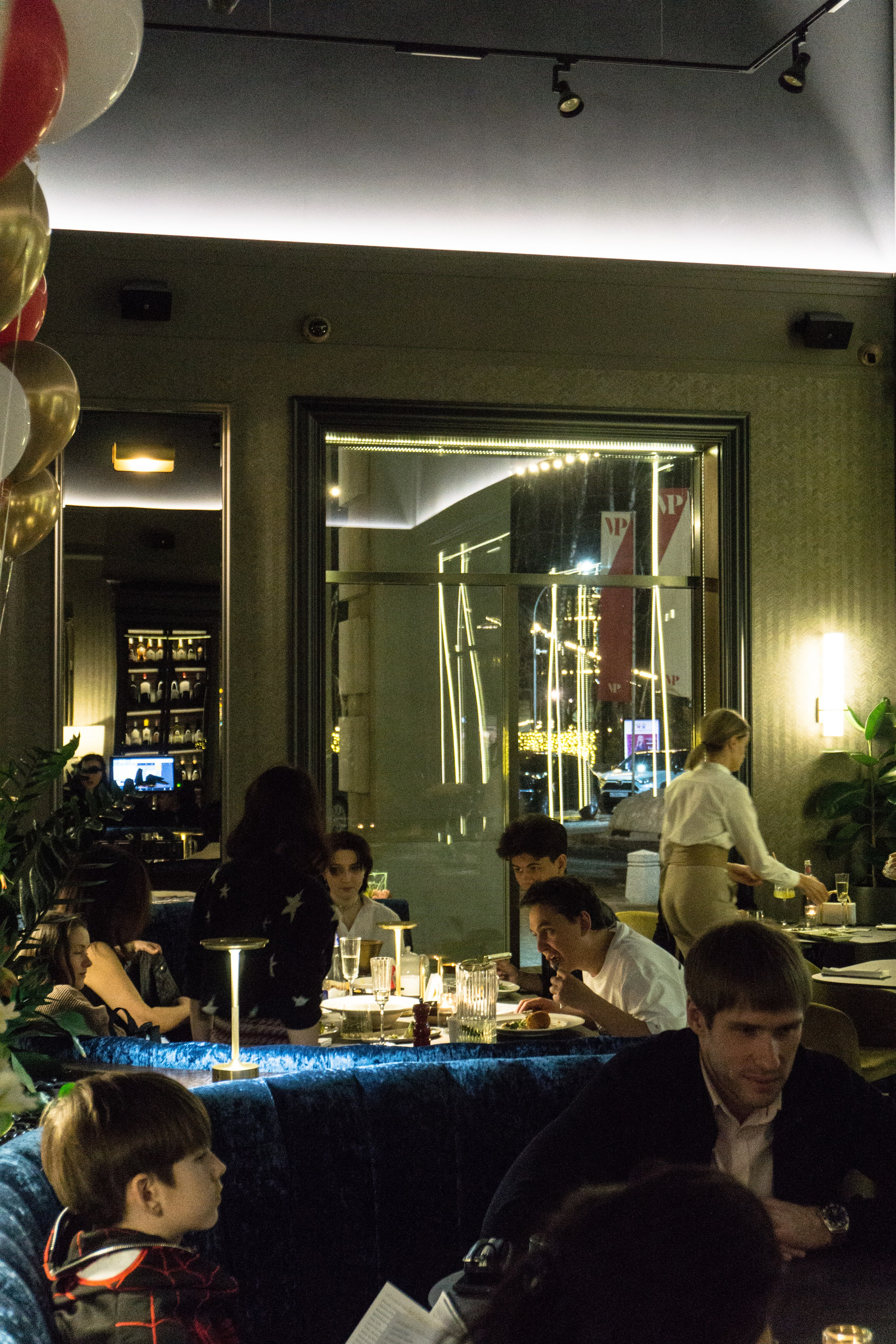 Ресторан Debrett. Фотограф