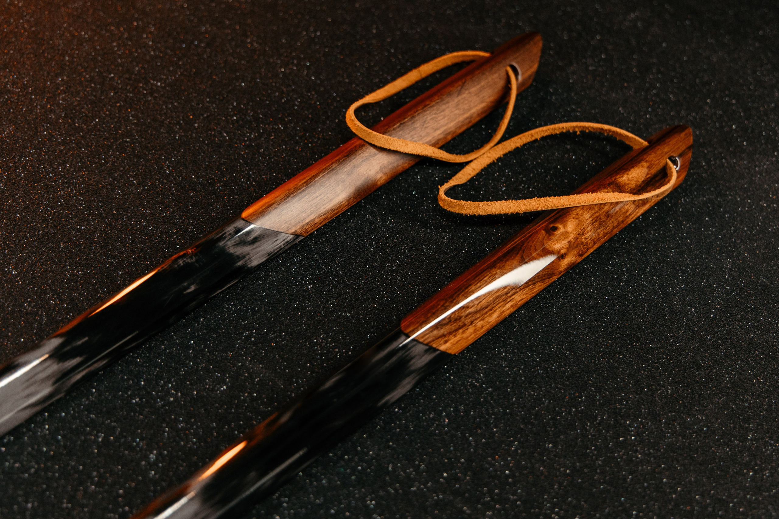 Ложки для обуви из карбона. DeLorein