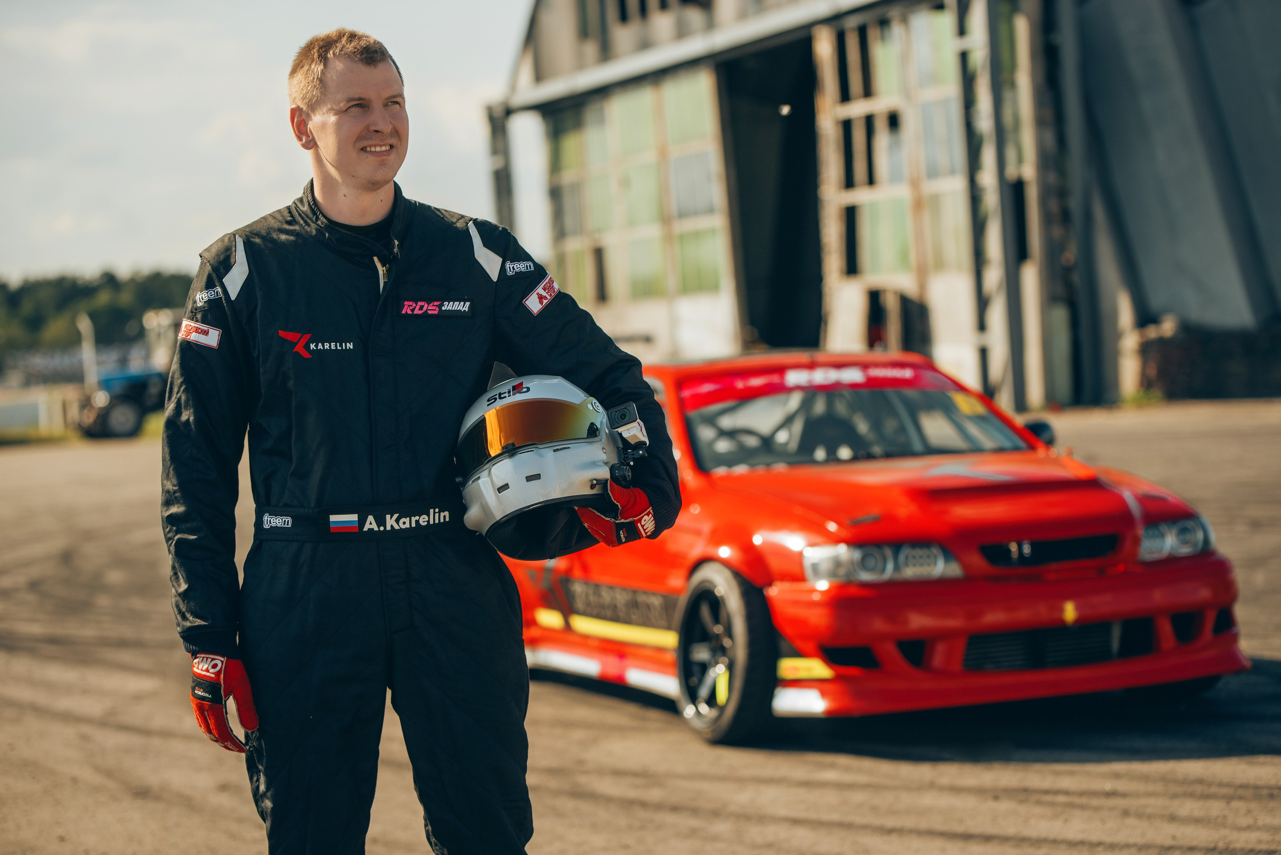 Rds запад ADM Raceway. DeLorein