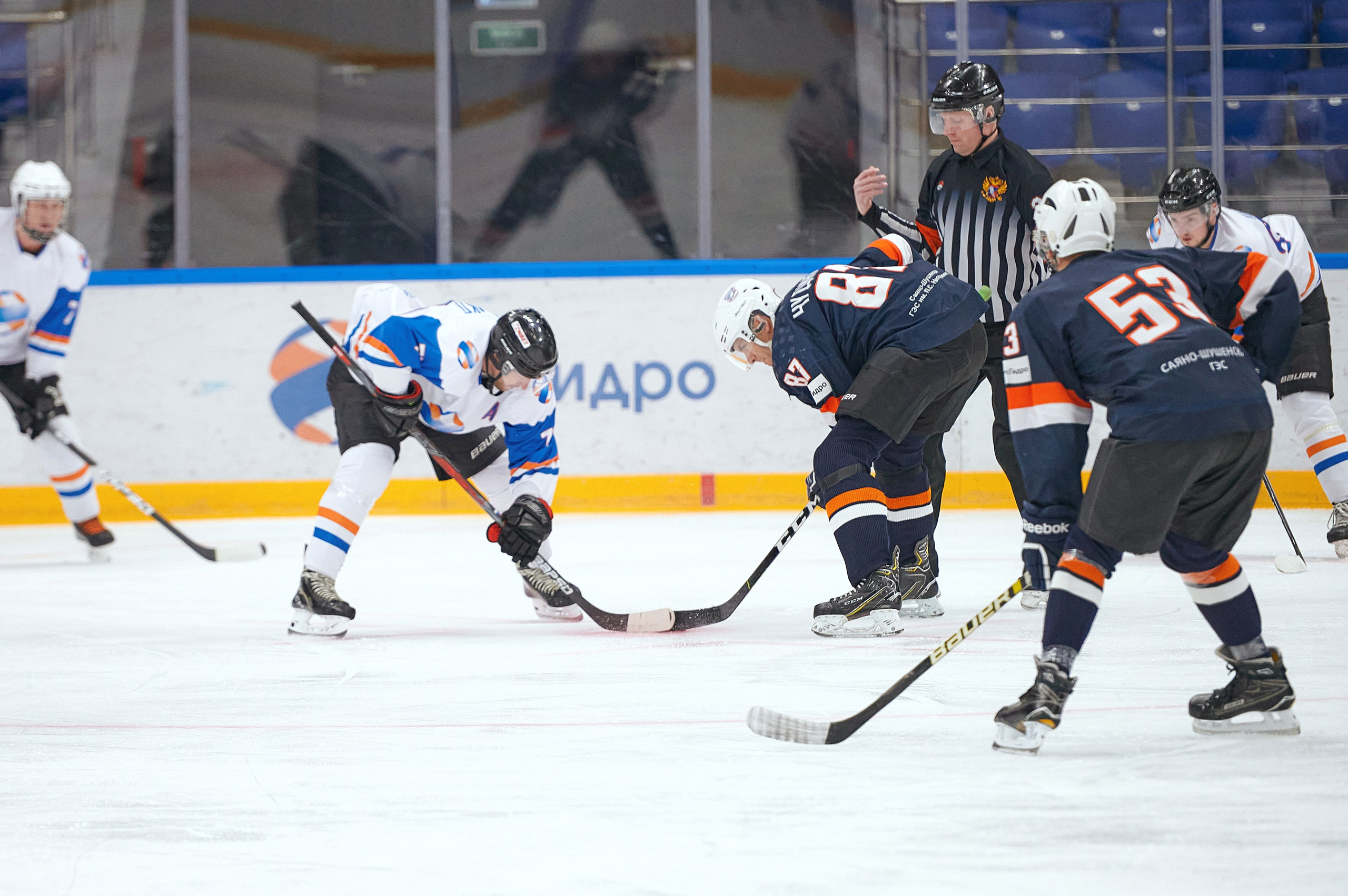 Портфолио репортажной фотосъёмки: Кристалл арена — Хоккей — РусГидро. Фотограф Яковлев Роман — Красноярск