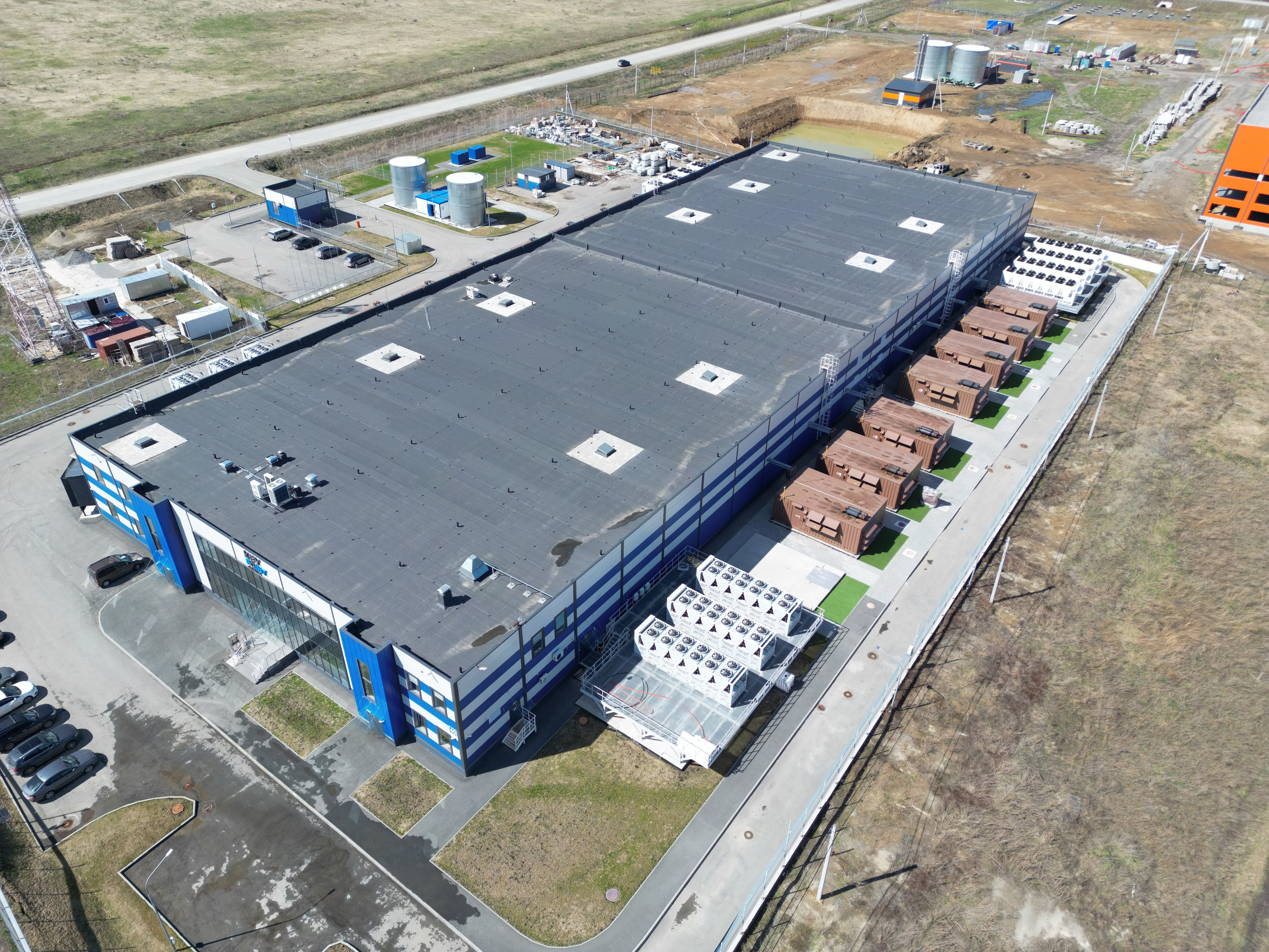 Кровля. Mintonov's Film Studio