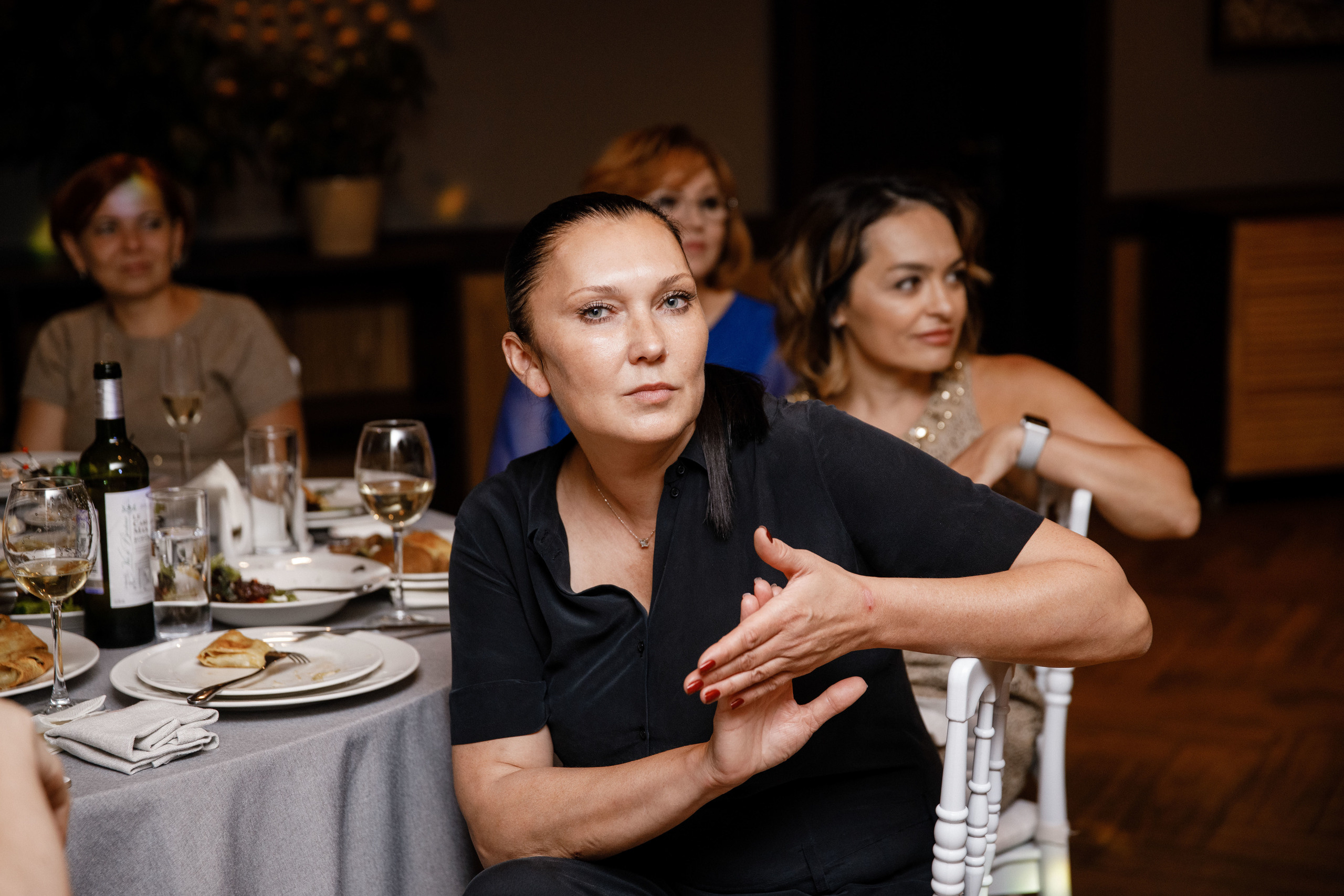 Выпускной. 36 школа. Ресторан Разговоры. Фотограф Андрей Баксов