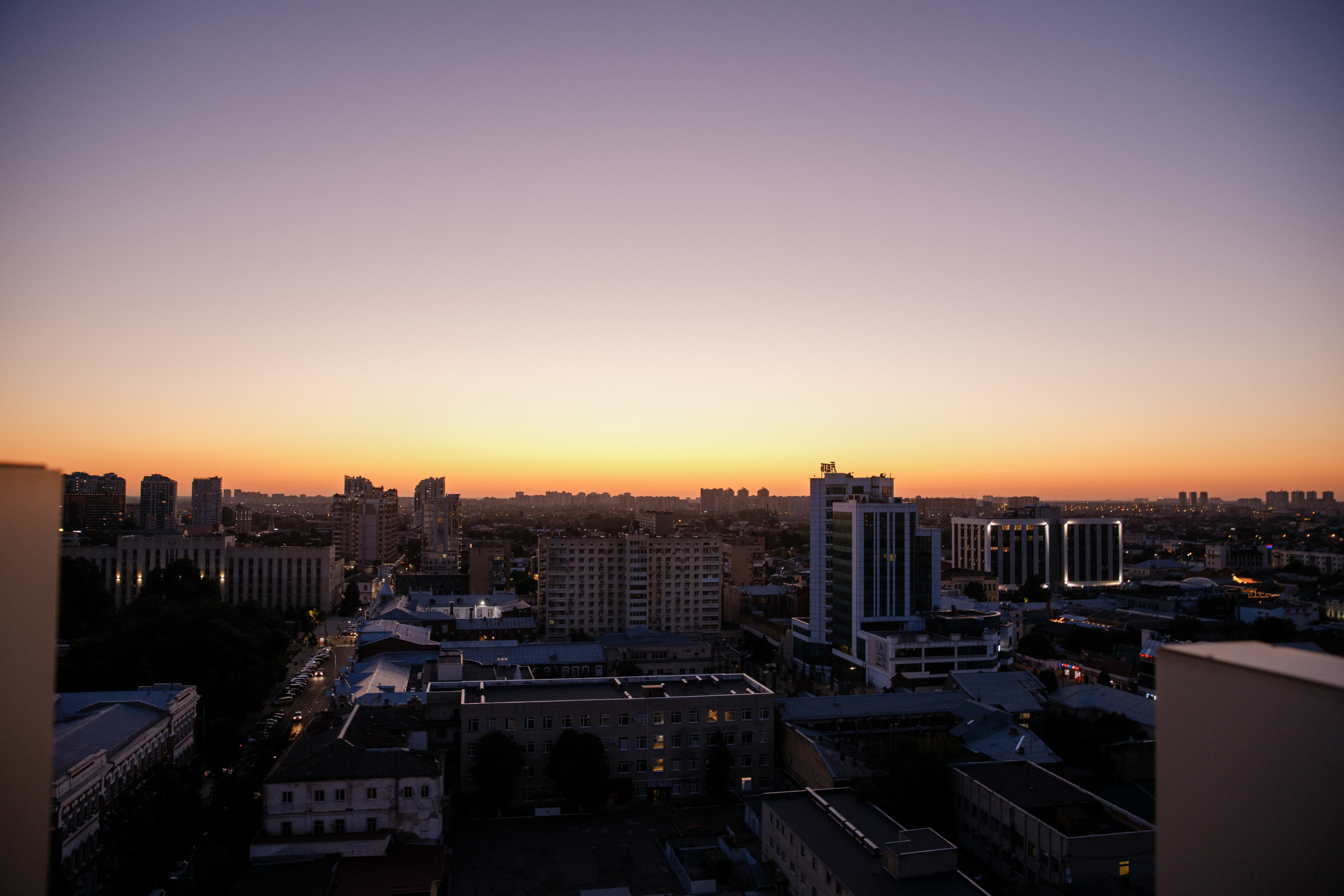 Выпускной. 36 школа. Ресторан Разговоры. Фотограф Андрей Баксов