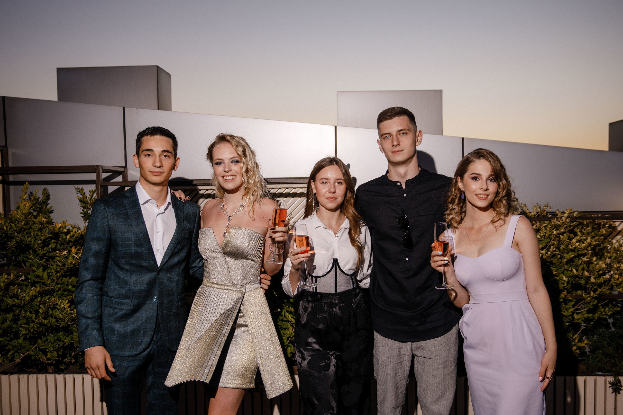 Выпускной. 36 школа. Ресторан Разговоры. Фотограф Андрей Баксов