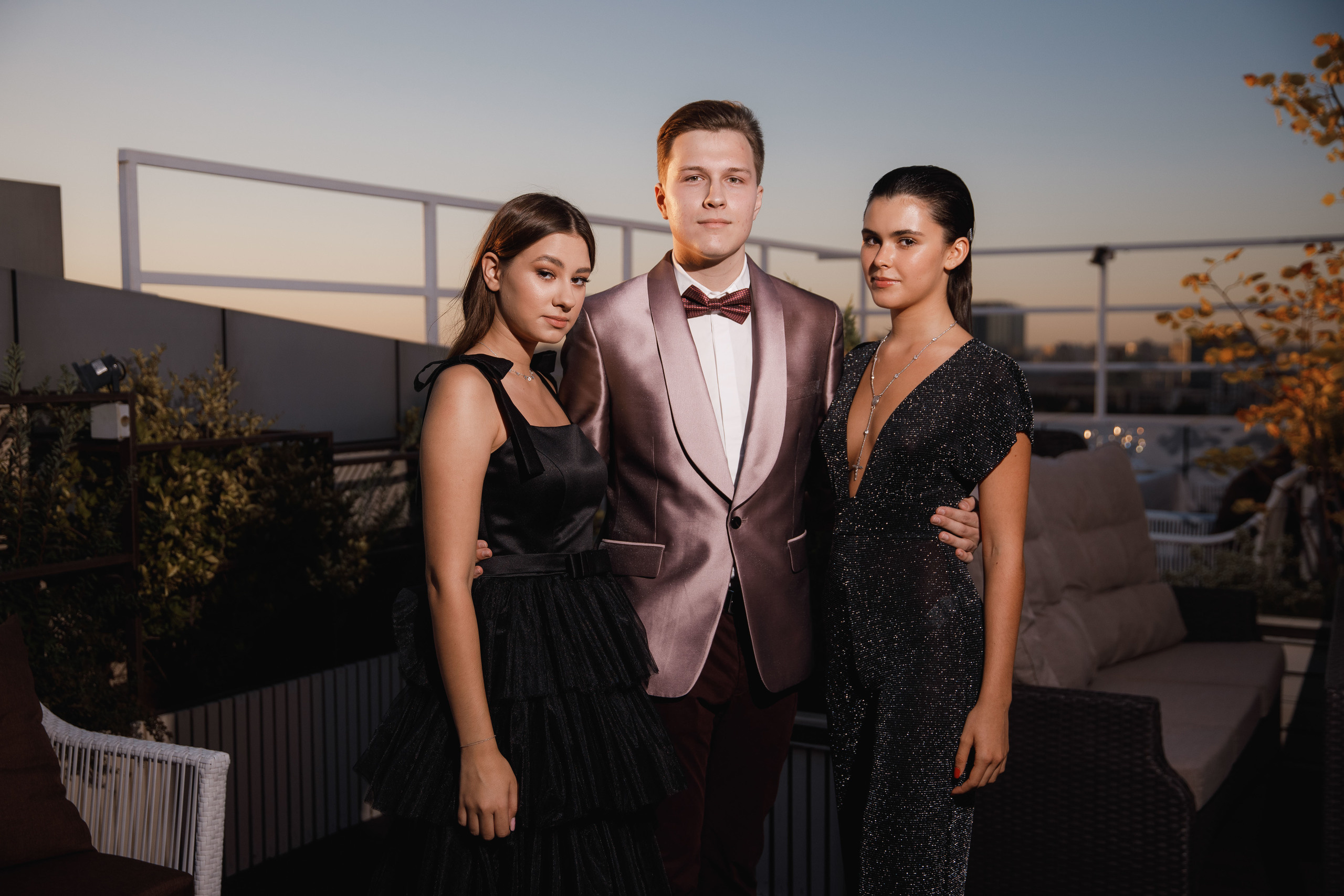 Выпускной. 36 школа. Ресторан Разговоры. Фотограф Андрей Баксов