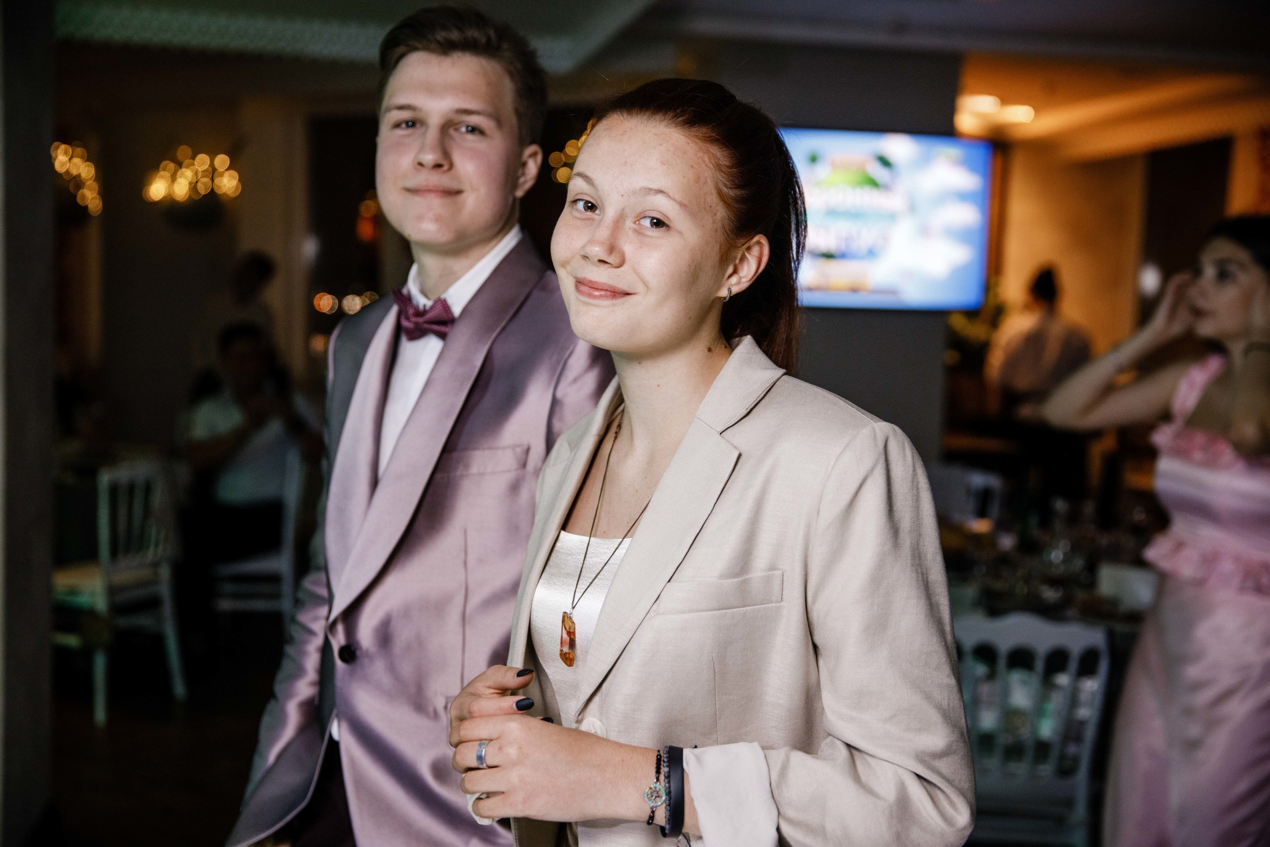 Выпускной. 36 школа. Ресторан Разговоры. Фотограф Андрей Баксов