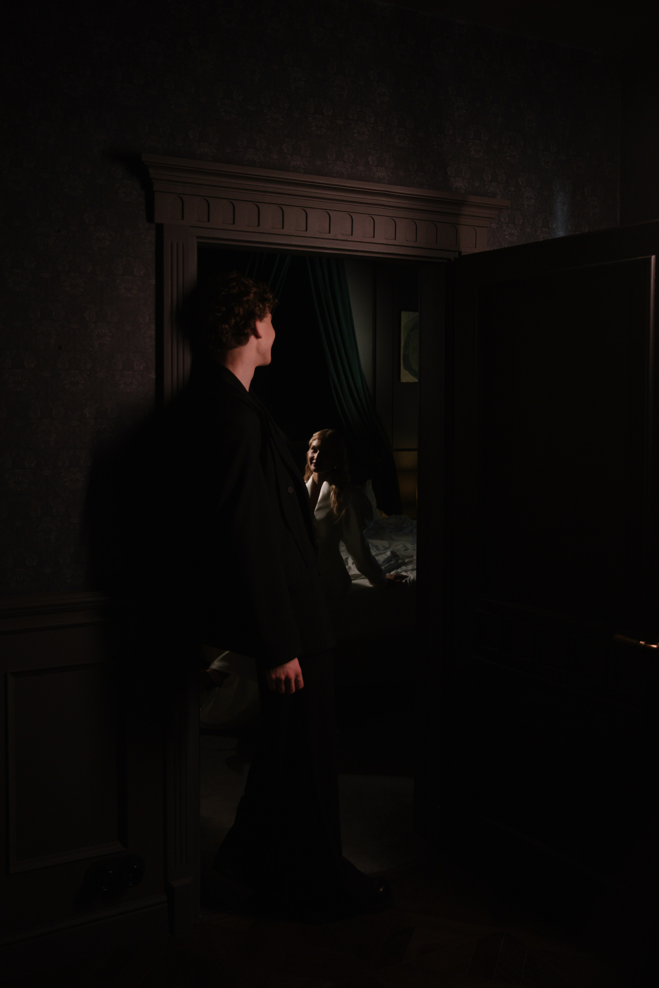 Свадебная фотосессия в студии. Свадебный и семейный фотограф Анастасия Романова в Москве и Московской области