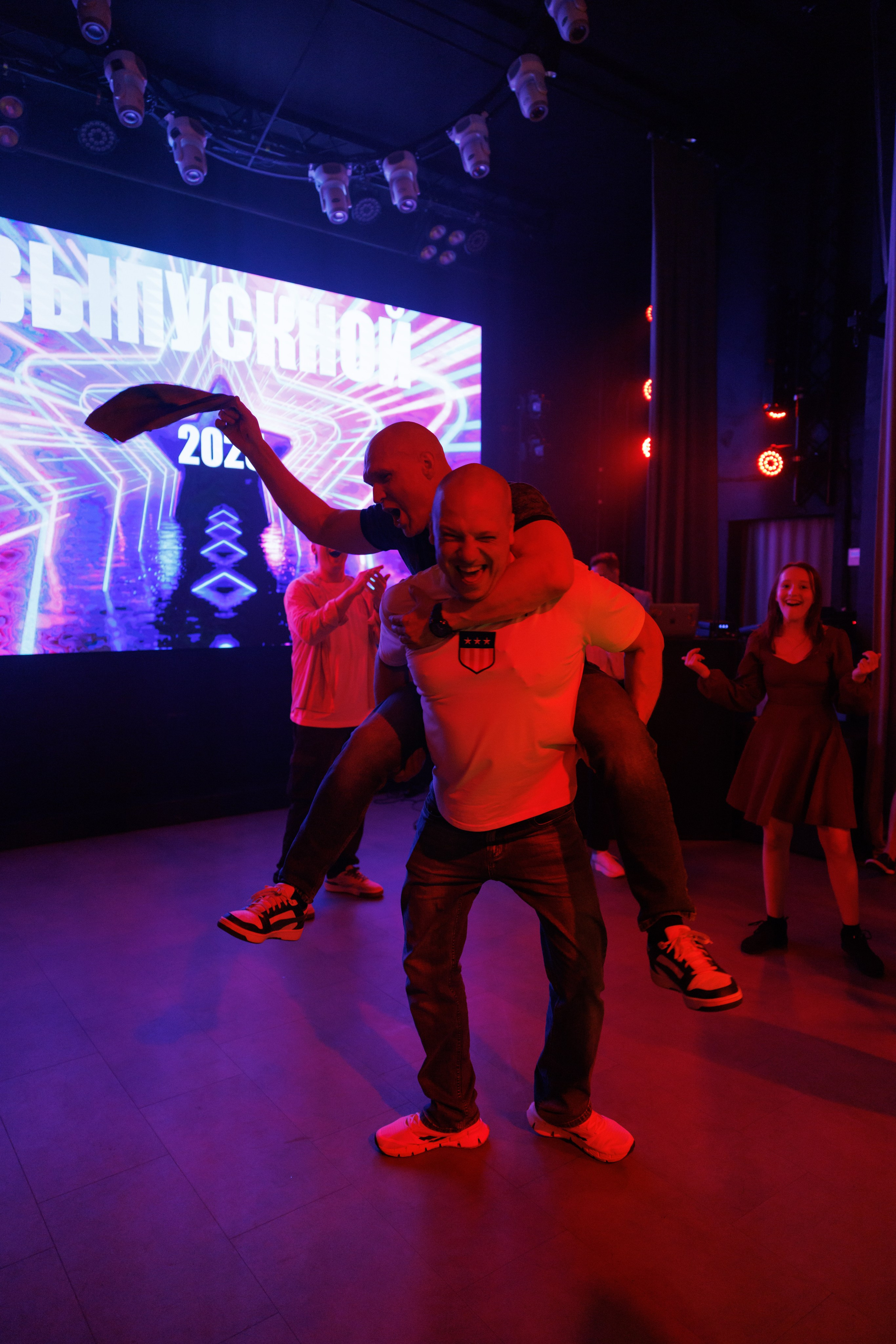 Выпускные Шамони. Фотограф в Красноярске Евдокимова Анастасия