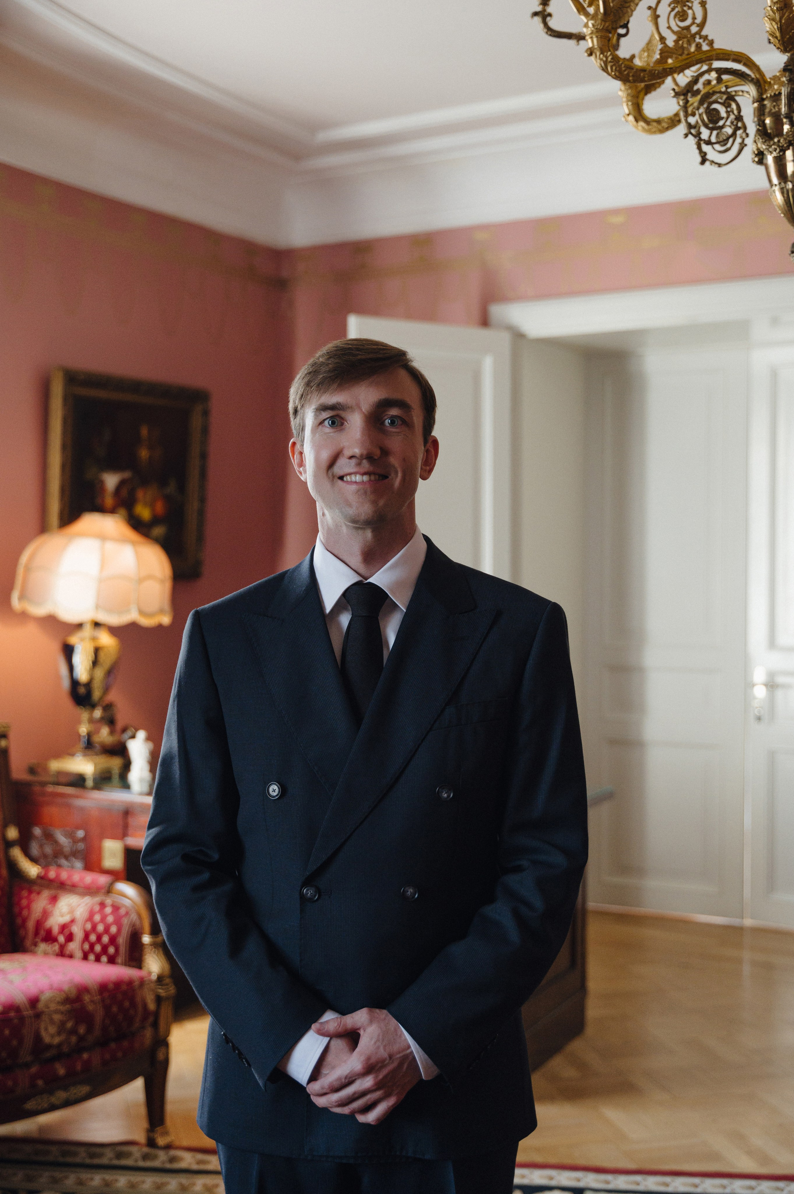 Дмитрий и Луиза. Гостиница Националь и ресторан Белуга. Свадебный фотограф Москва и Санкт-Петербург. Анастасия Чудина