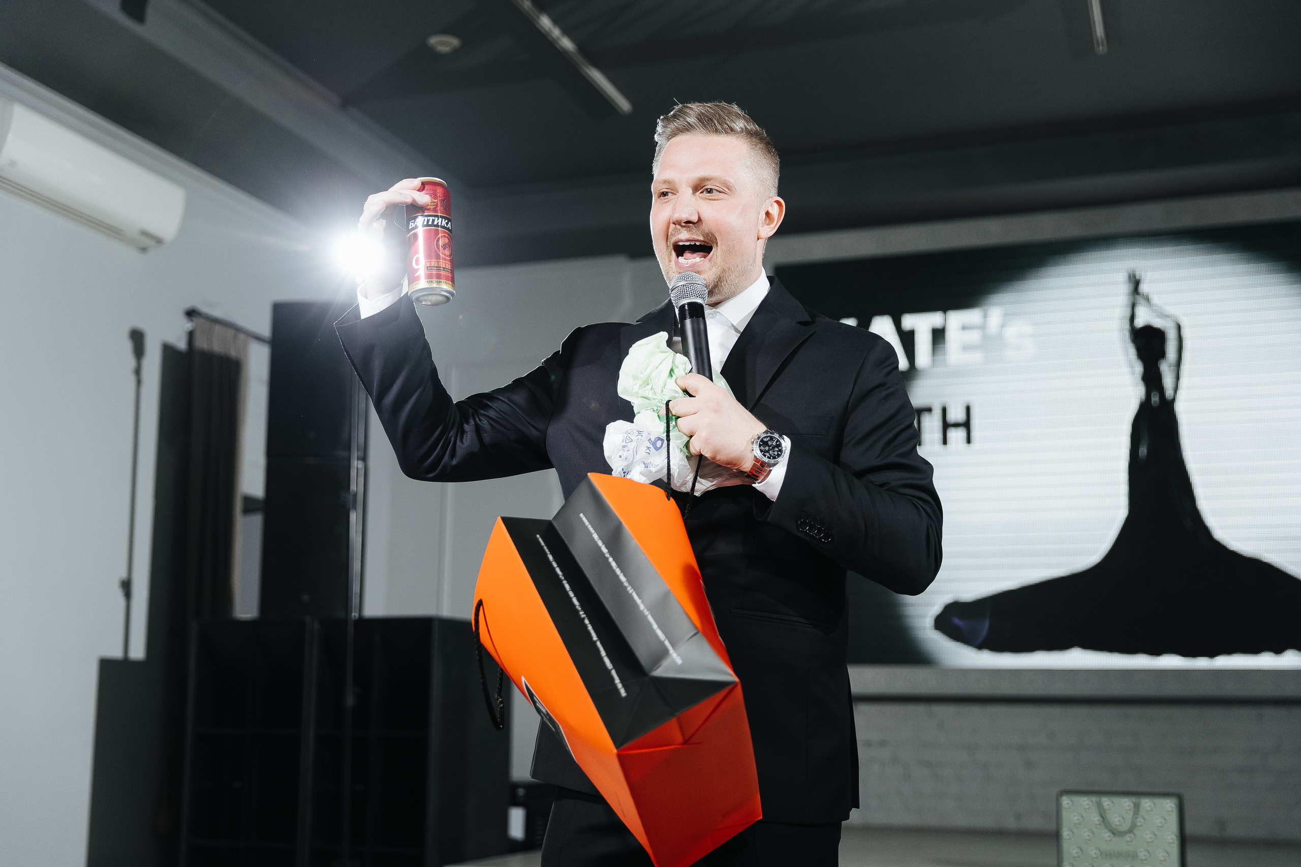 Репортаж ДР в Пассаже. Фотограф в Красноярске Надежда Воскресенская