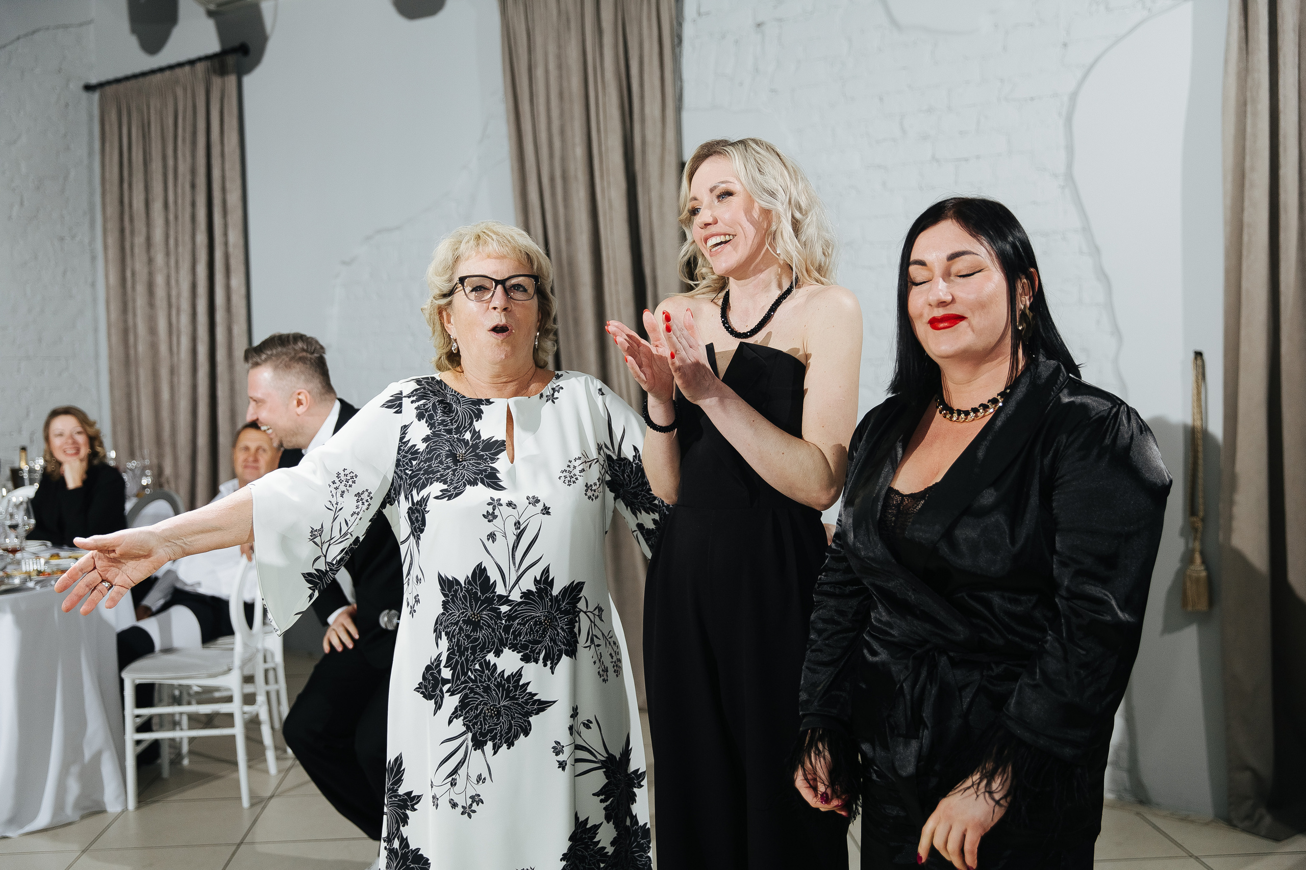 Репортаж ДР в Пассаже. Фотограф в Красноярске Надежда Воскресенская